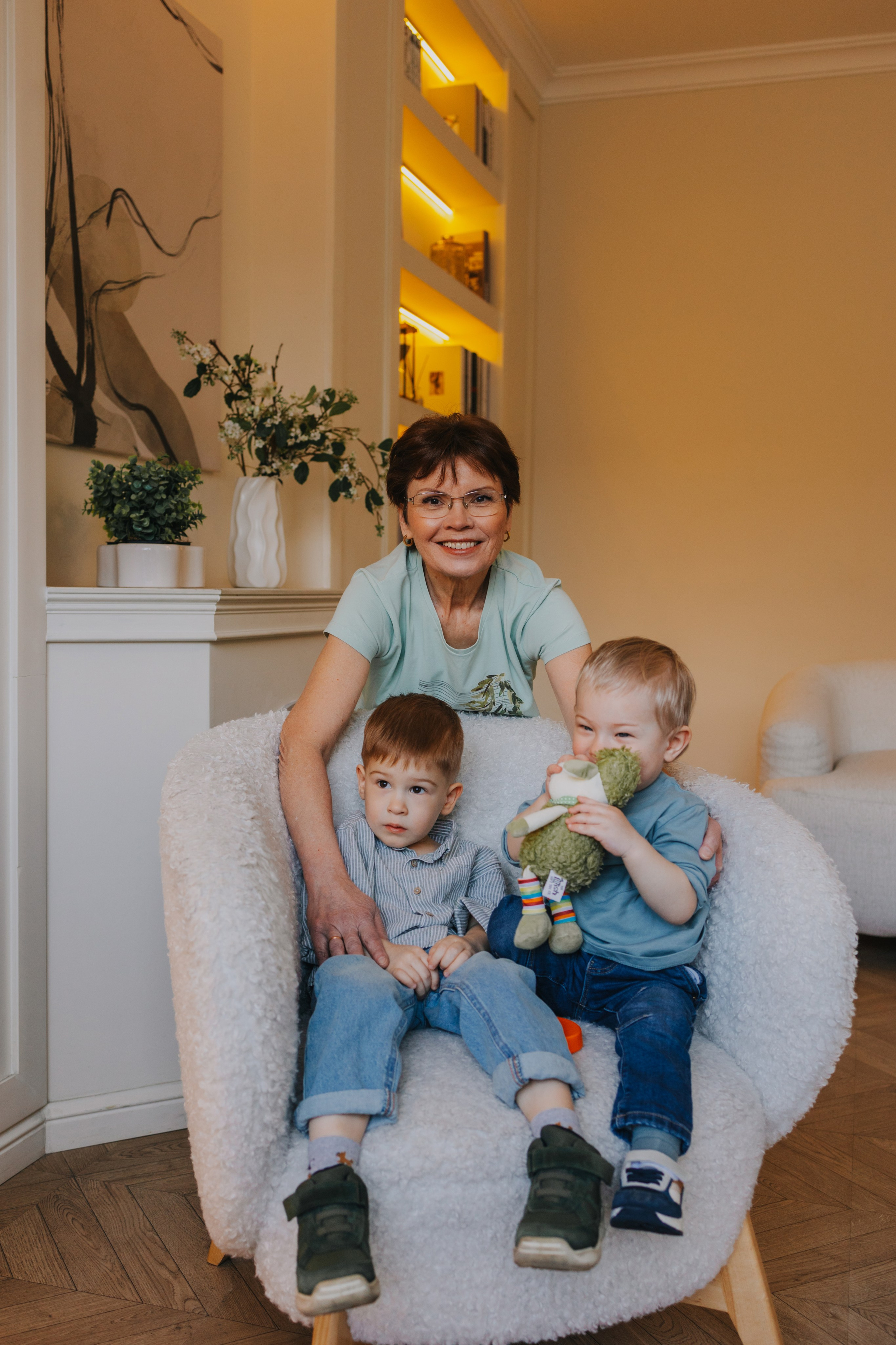 Большая семья. Домашняя фотосессия