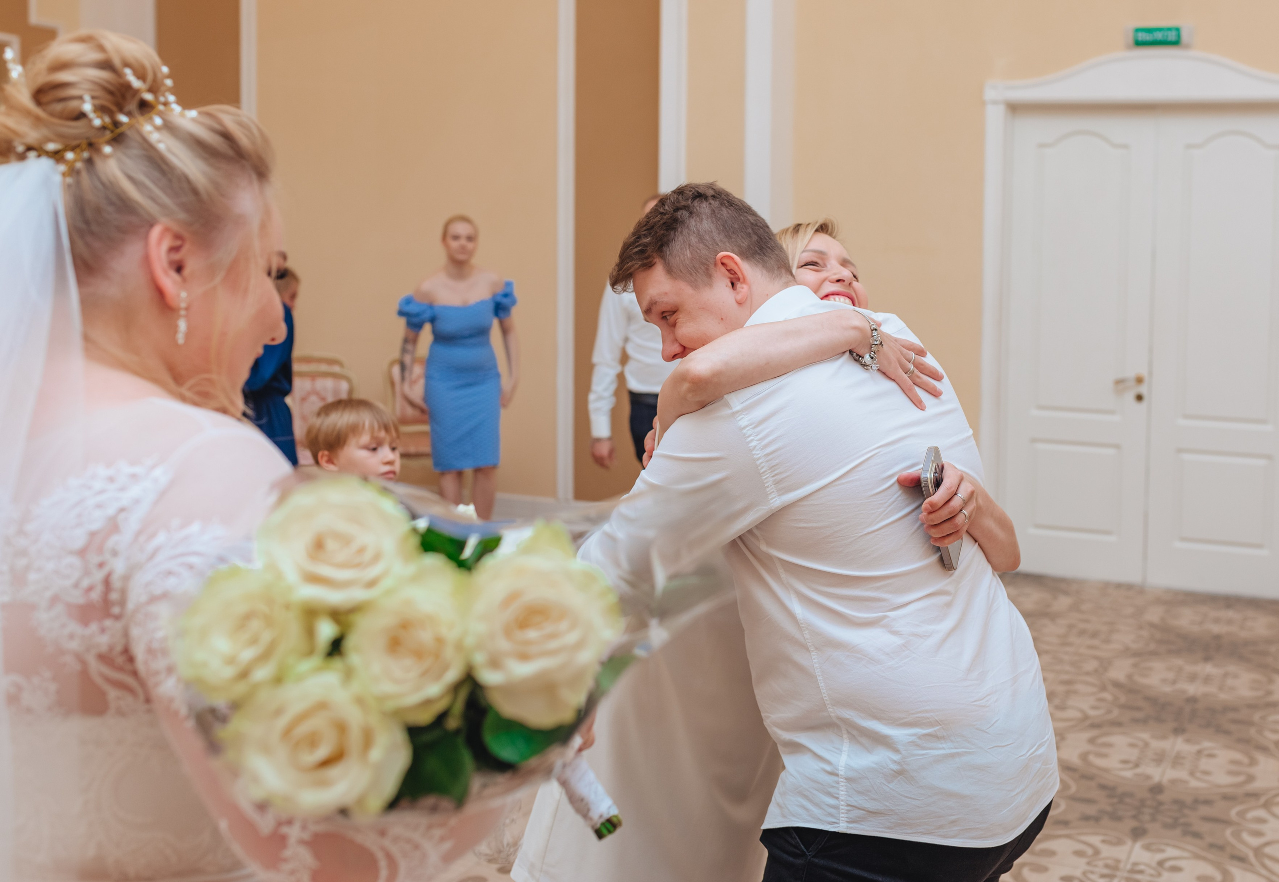 Евгения и Илья. ЗАГС Калининского района и прогулка на Финском заливе. Свадебный и семейный фотограф в Санкт-Петербурге и Сестрорецке