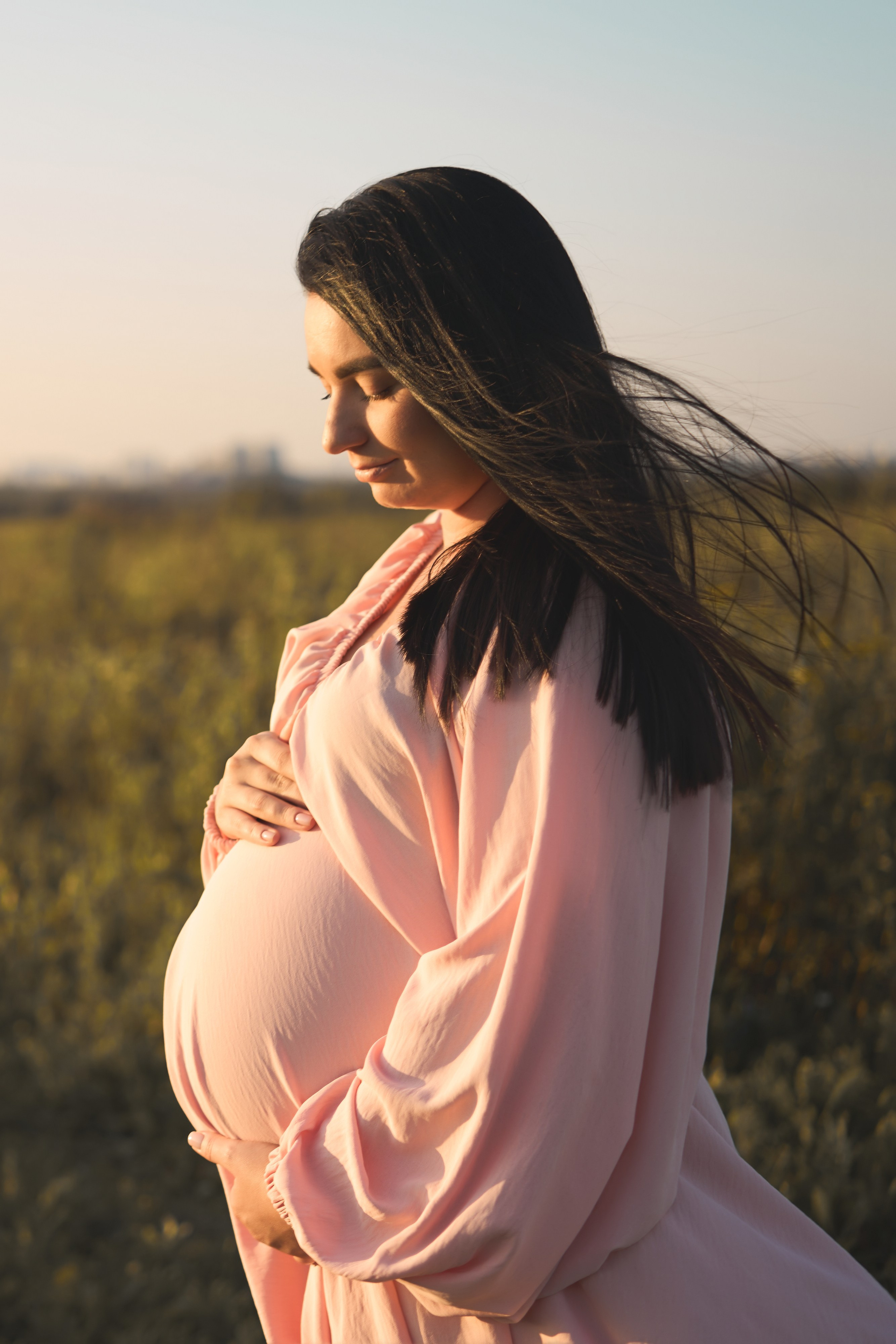 Семейная фотосессия беременность на закате. Фотограф Екатеринбург Кокшарова Александра