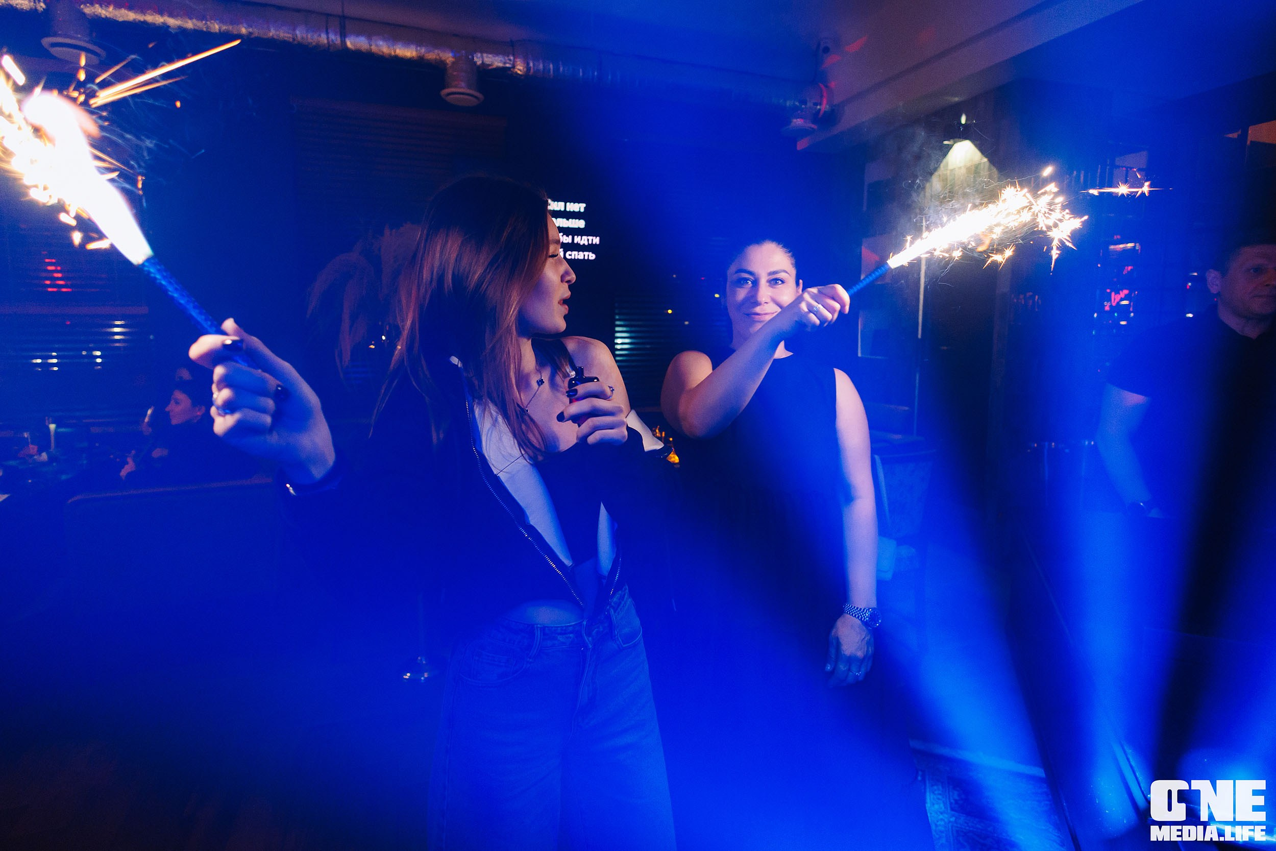 Фоторепортаж из караоке-клуба Белгравия. One Media Life: фоторепортажи, фотоотчеты с мероприятий и заведений