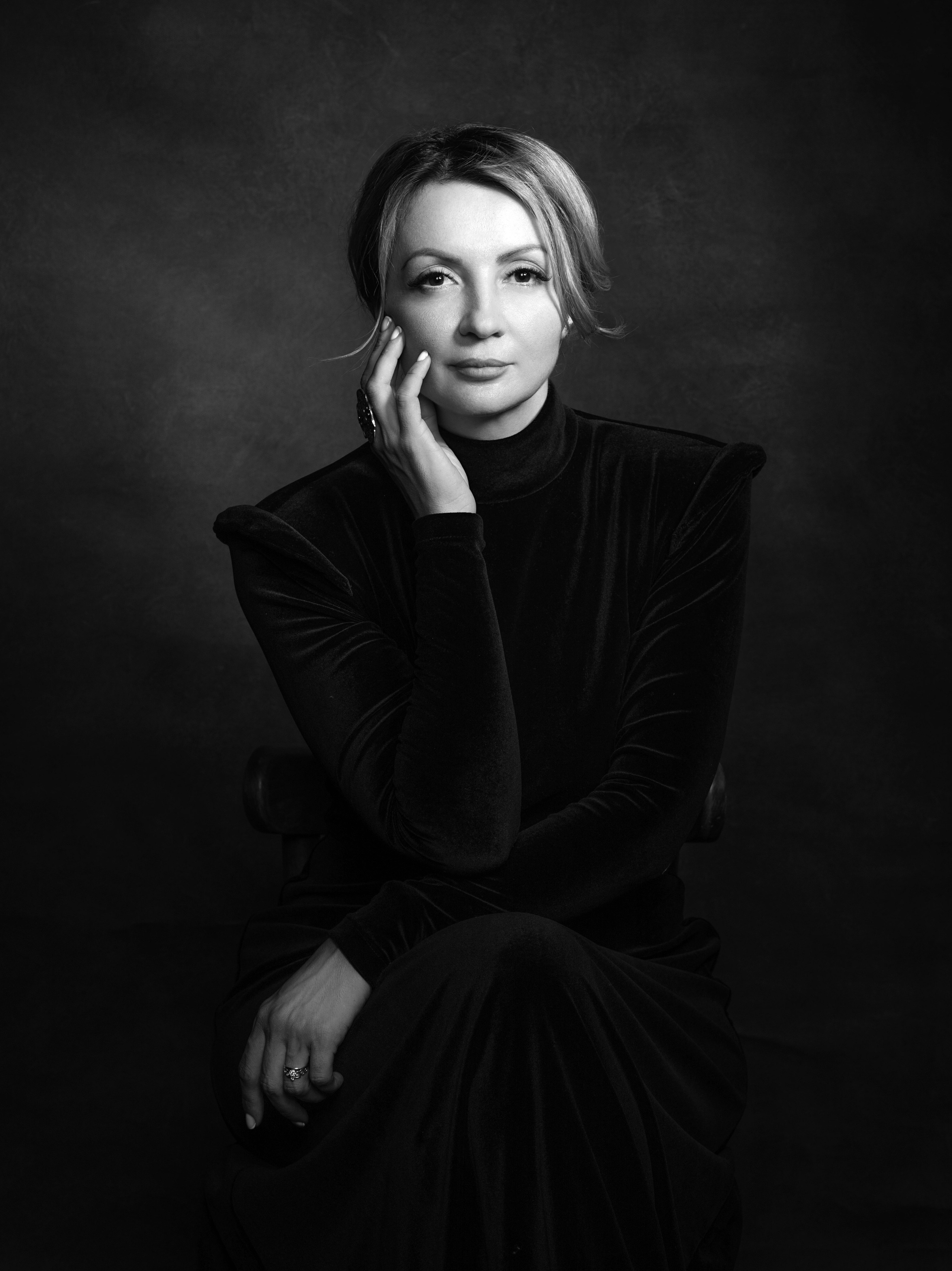 Портфолио «Монохром». Проект «Монохром»