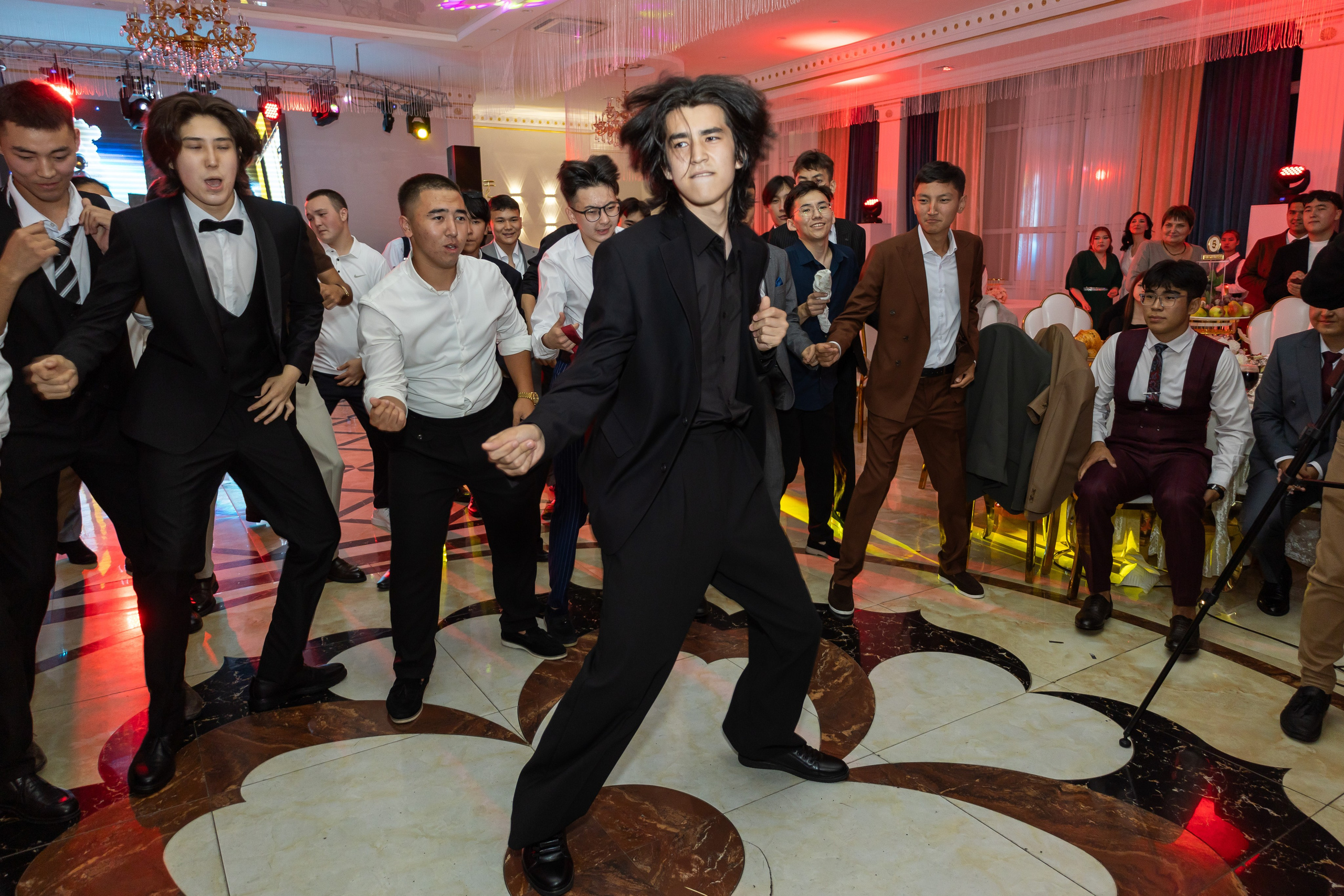 Выпускной вечер | Встреча рассвета. Фото и видеосъемка в Алматы