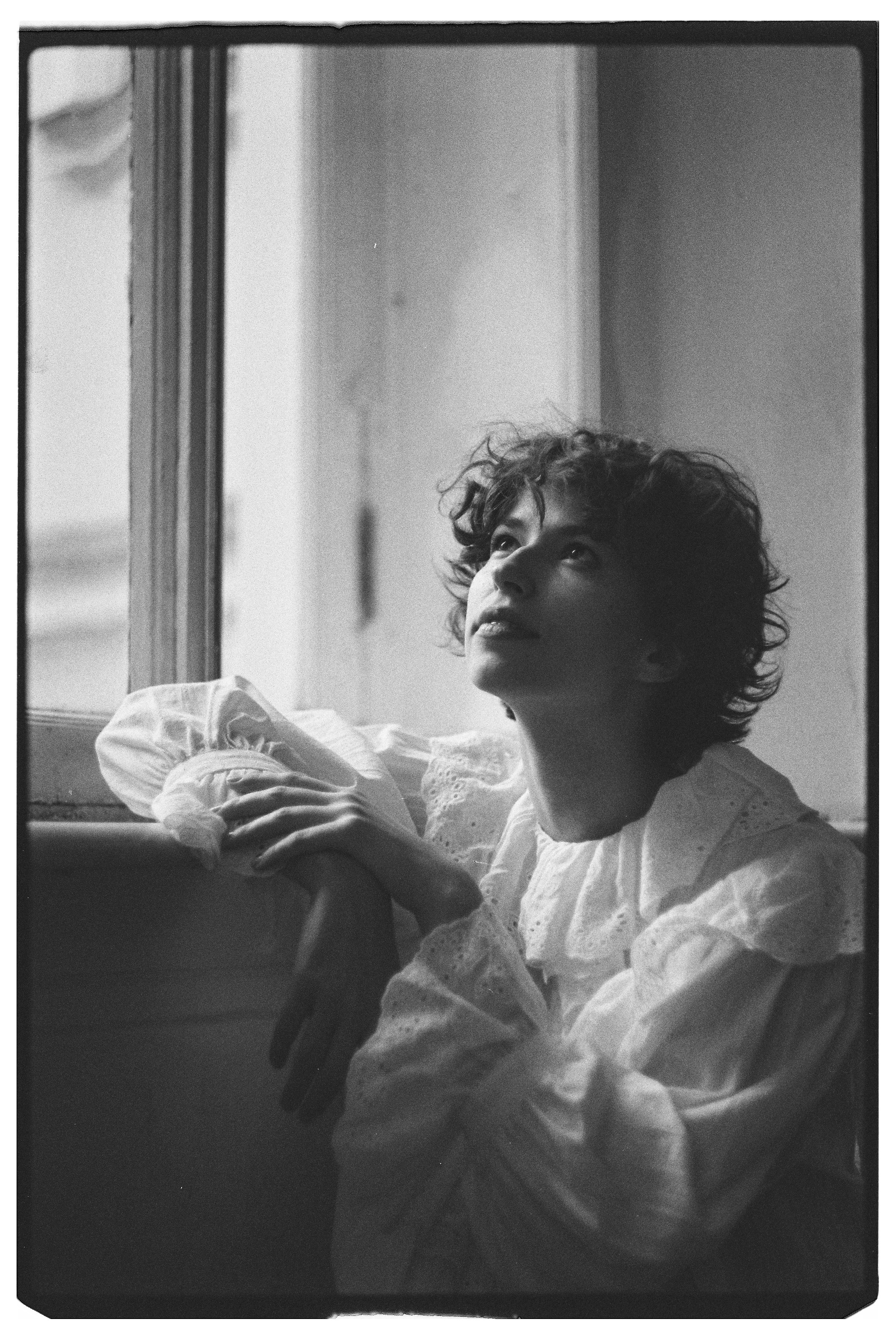 Прогулочная портретная фотосессия на плёнку для Полины в СПб. Светлана Гопанюк. Портретный фотограф. Санкт-Петербург. СПб