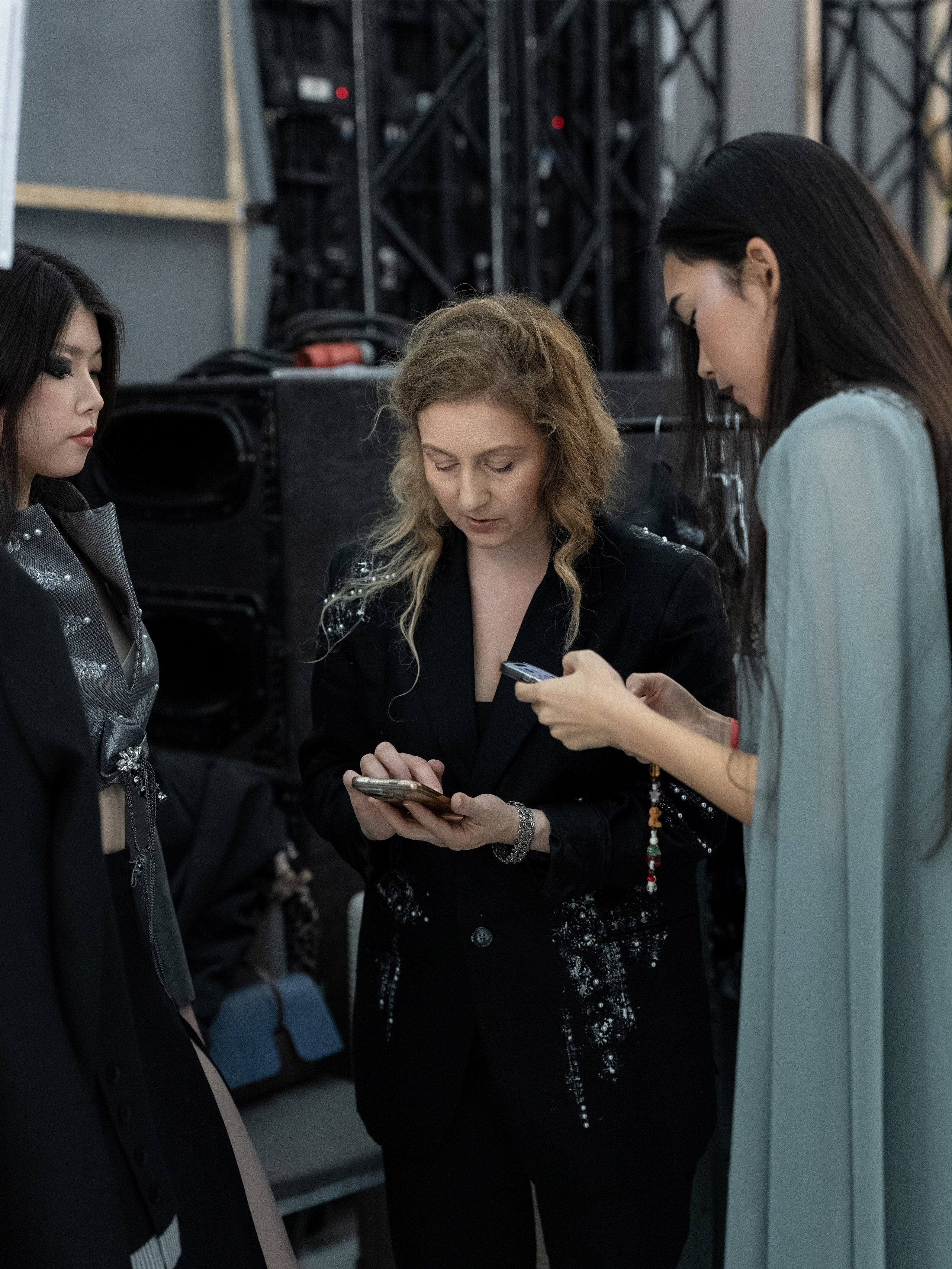 Backstage Day 3. Сайт Алматинского НЮ АРТ, будуар и фэшн фотографа Дениса Карпенко