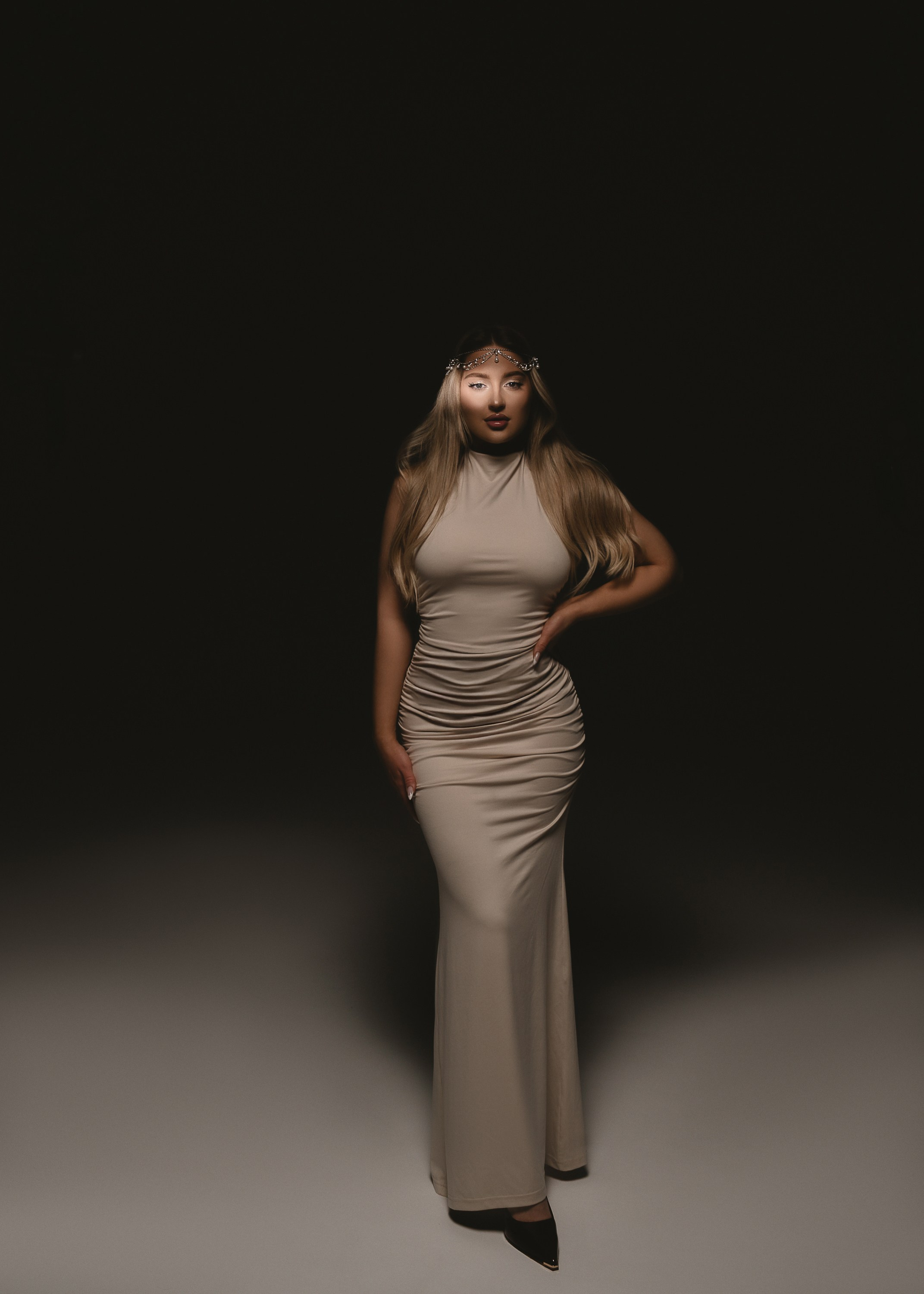 ЛИЗА. Женский портрет