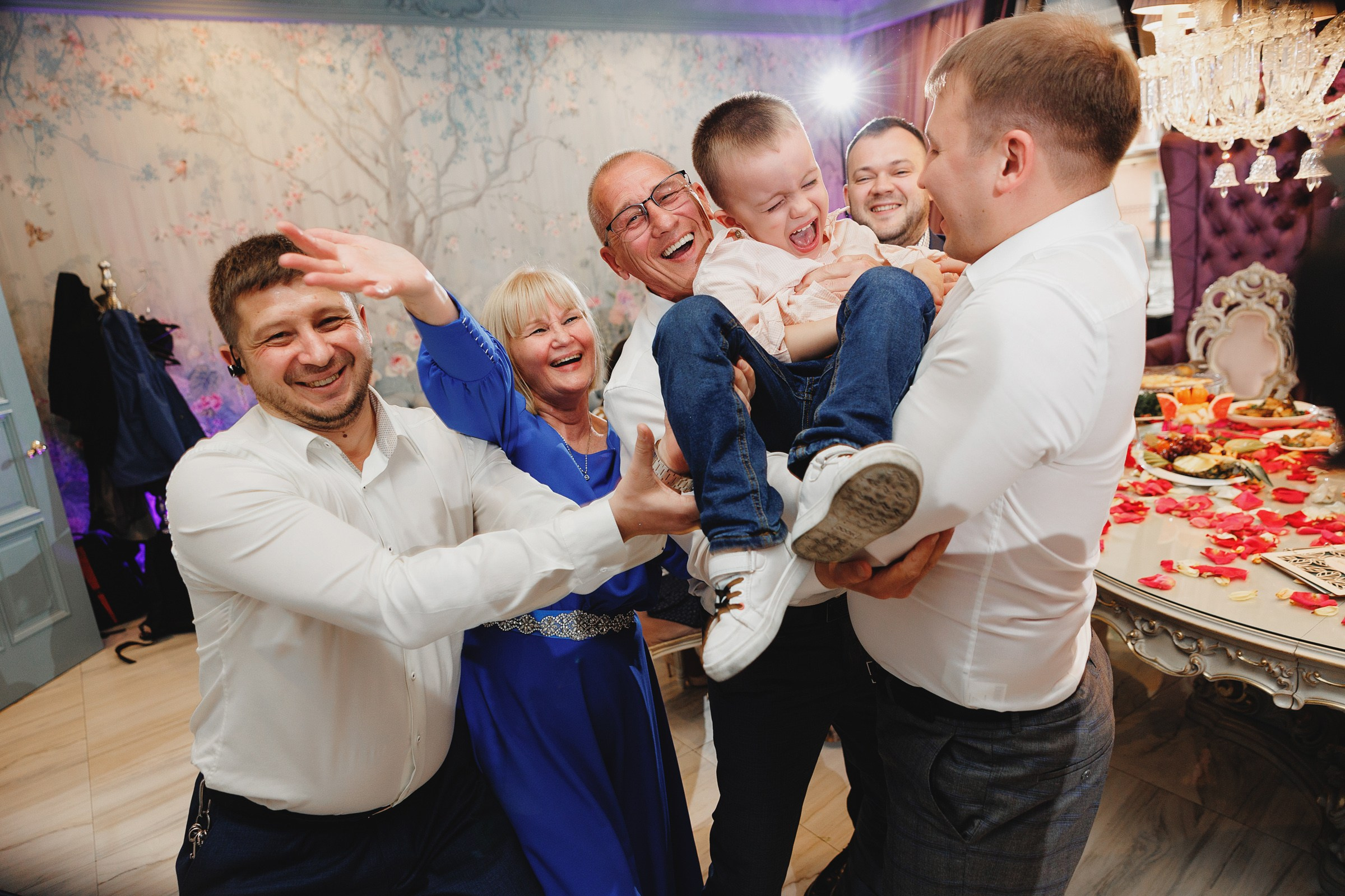 Александр Виктория. Свадебный фотограф и видеограф Дмитрий Горяченков