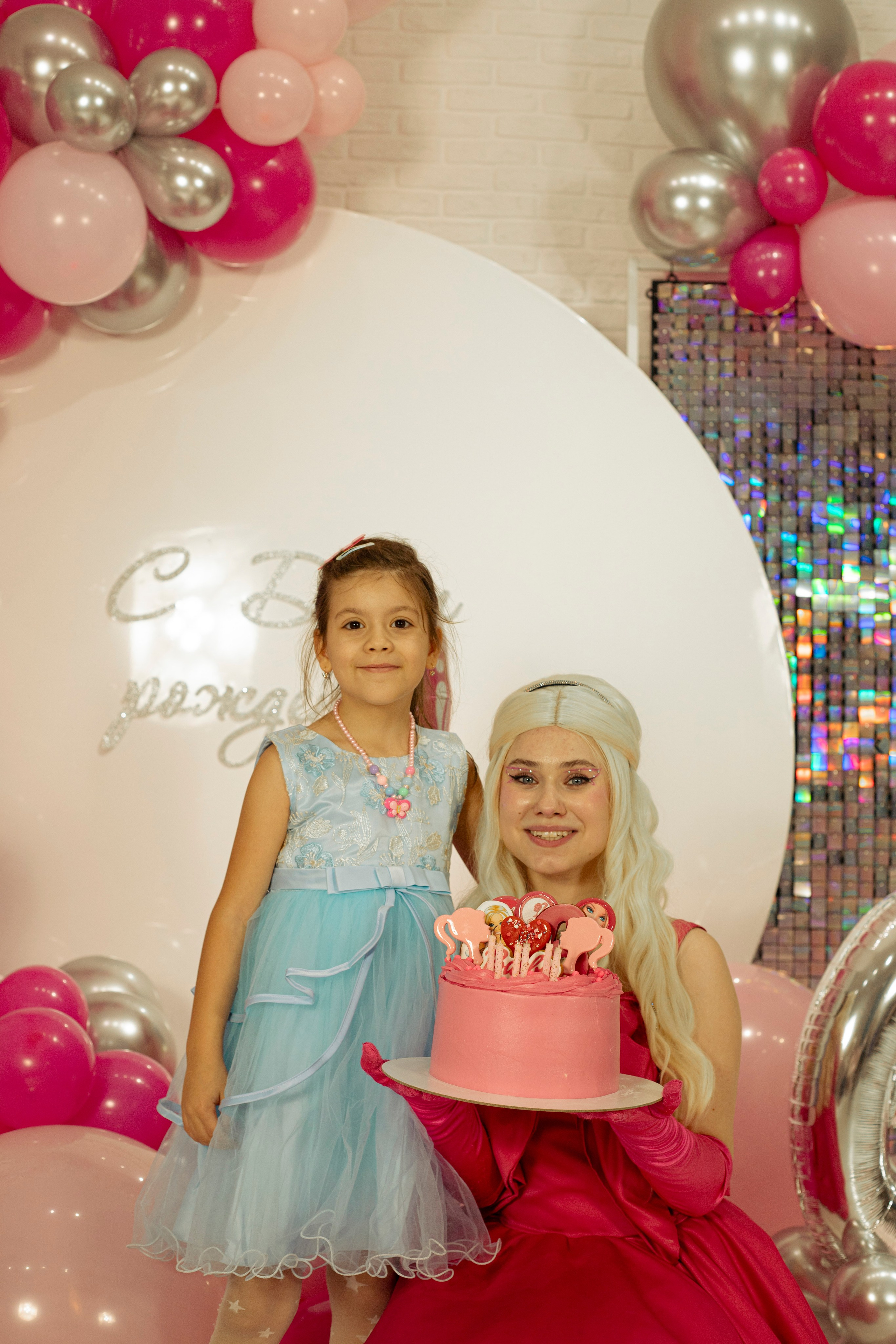 Репортаж: ДР в Барбиленде