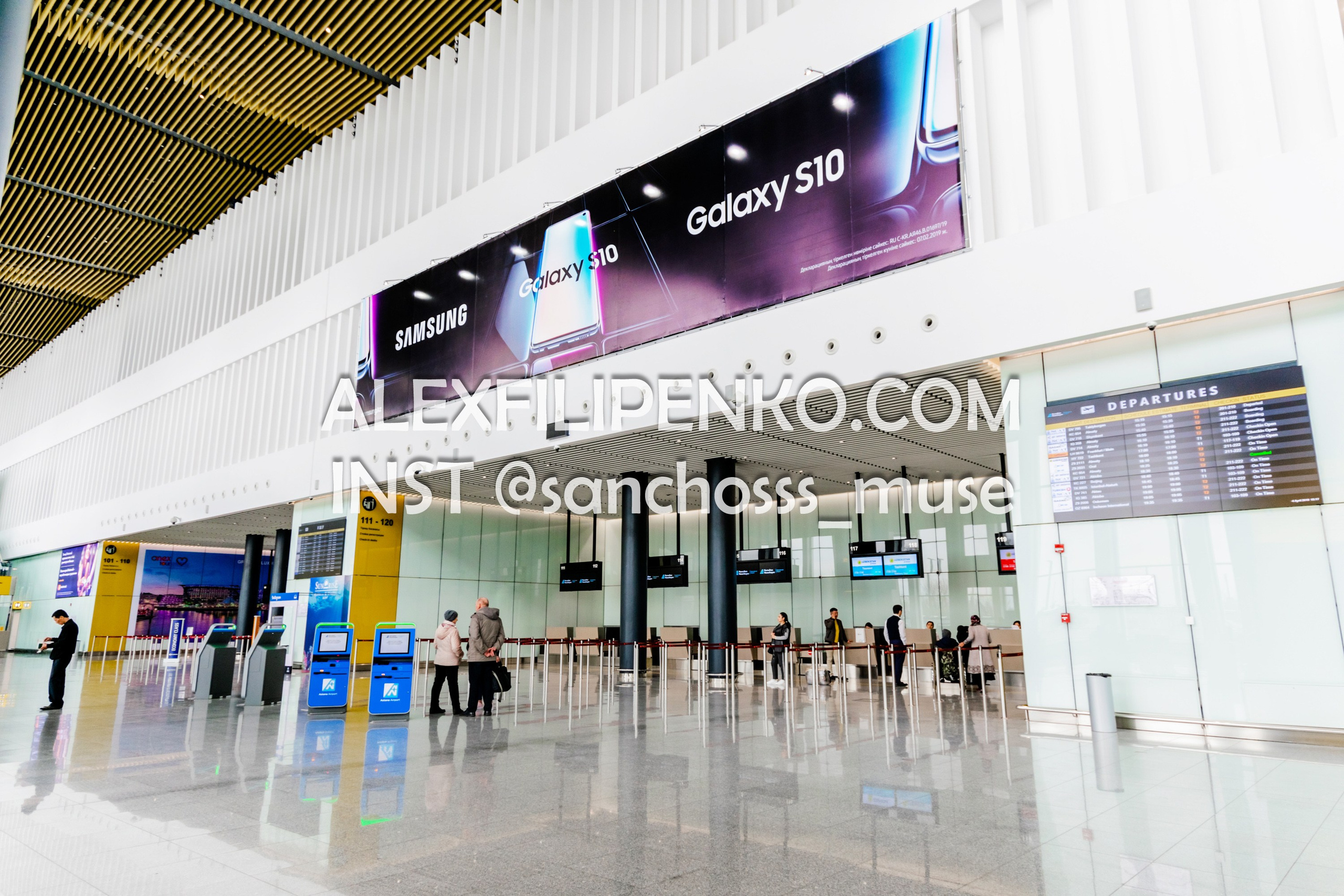 Фотосъемка для рекламного оператора MYD Production в Аэропорту Астаны. Фотограф интерьера недвижимости и архитектуры в Астане