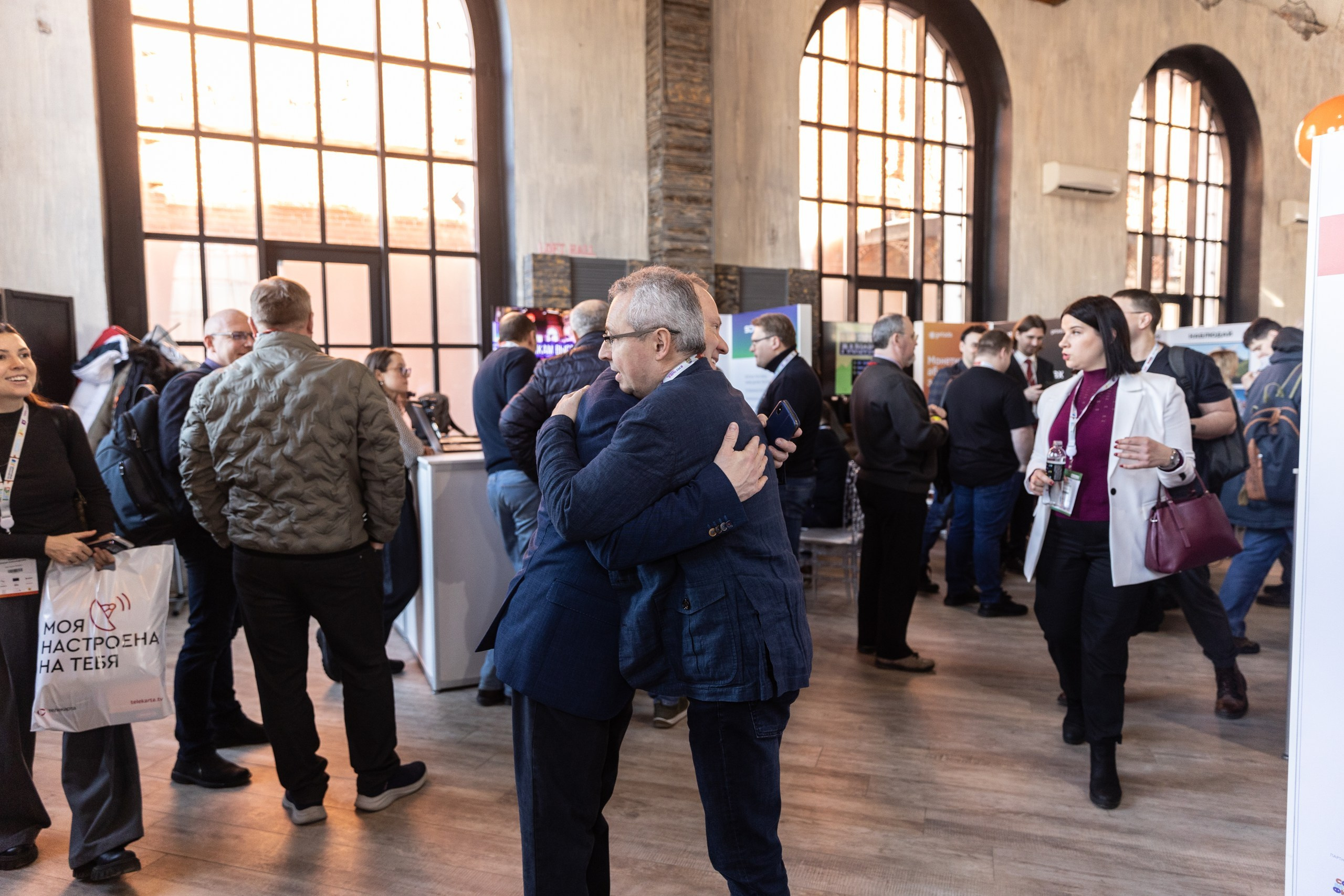 CSTB.PRO.MEDIA 2025. Свадебный и семейный фотограф