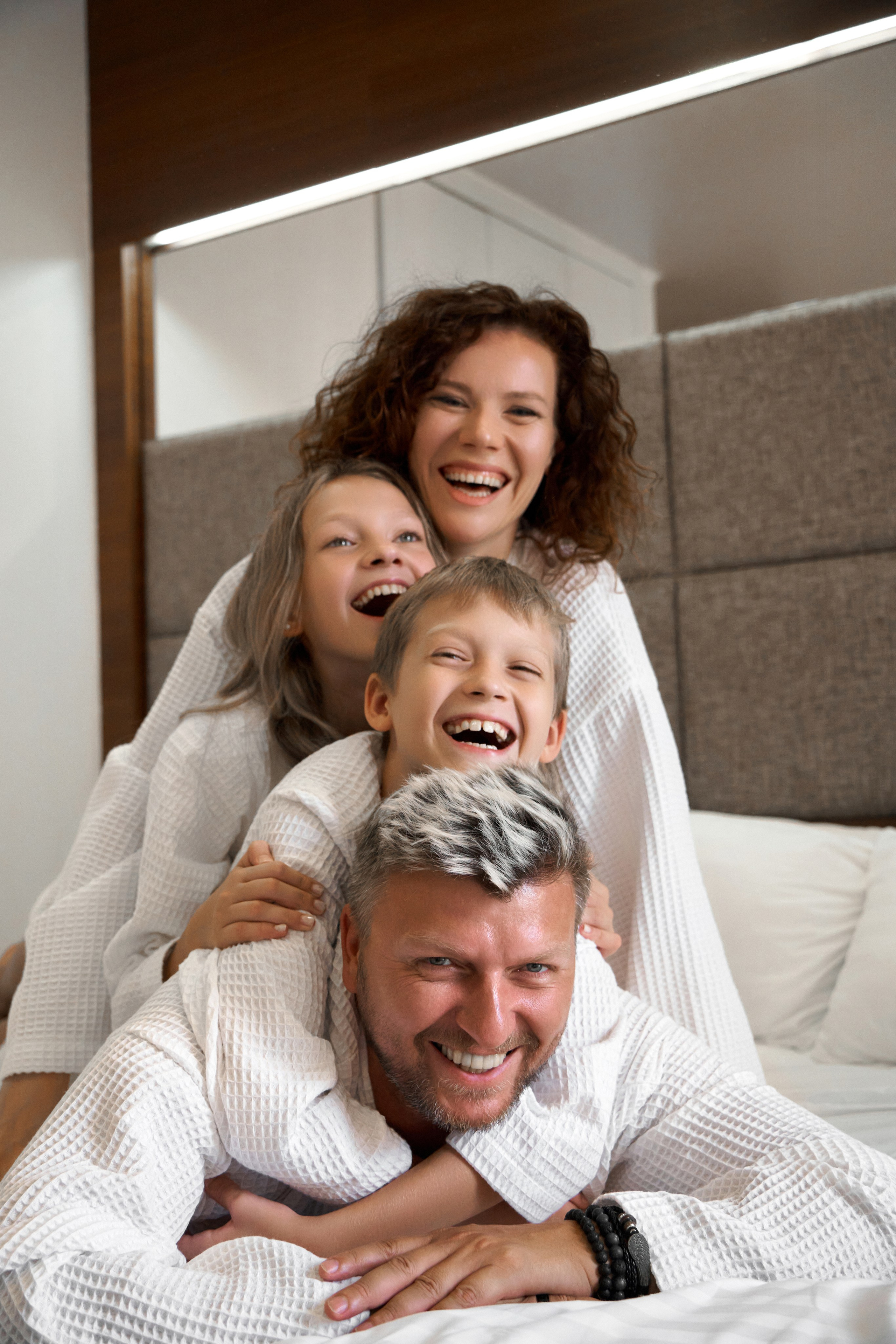 фото семьи в номере