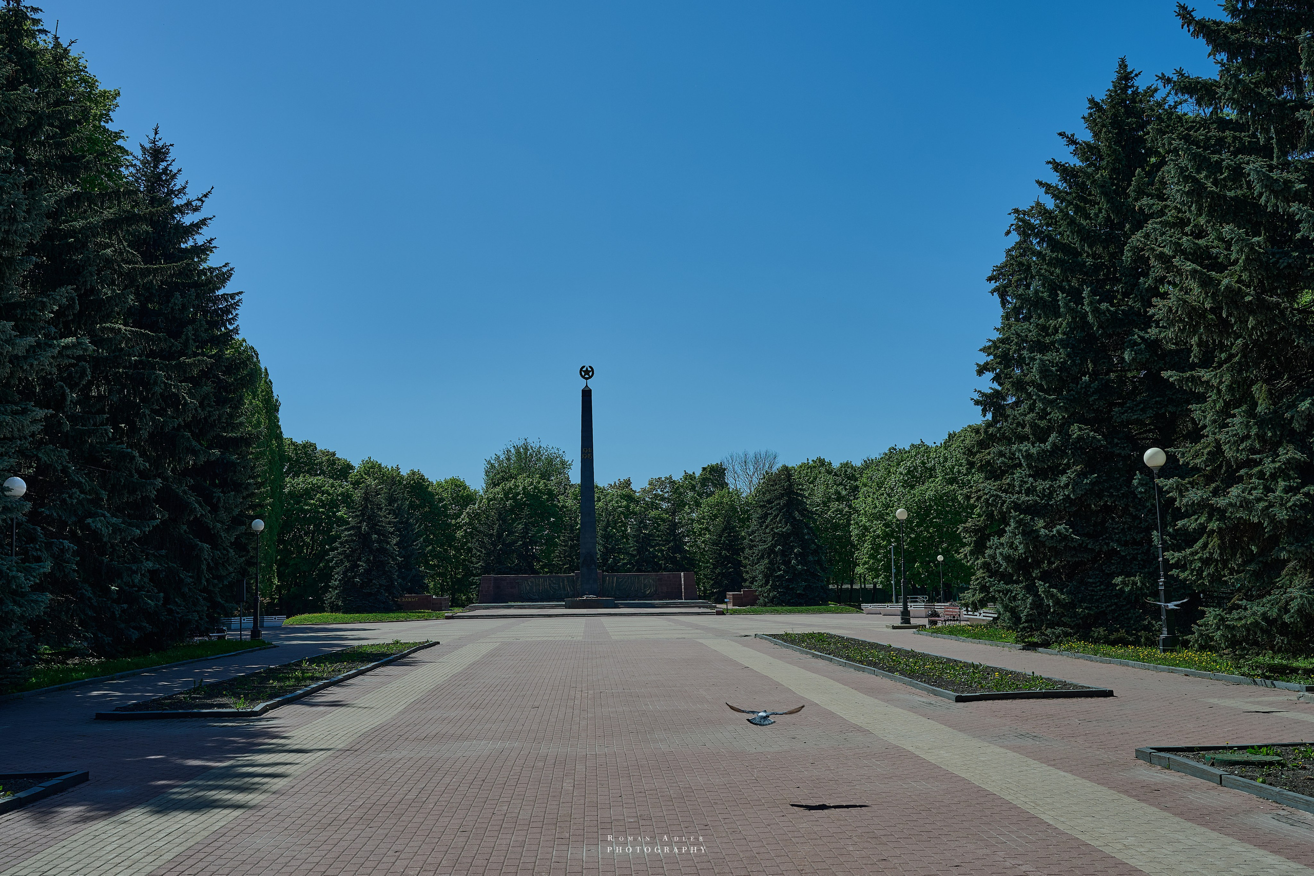 Обзорный фоторепортаж из Курска. Апрель–Май 2024. Фотограф Роман Адлер