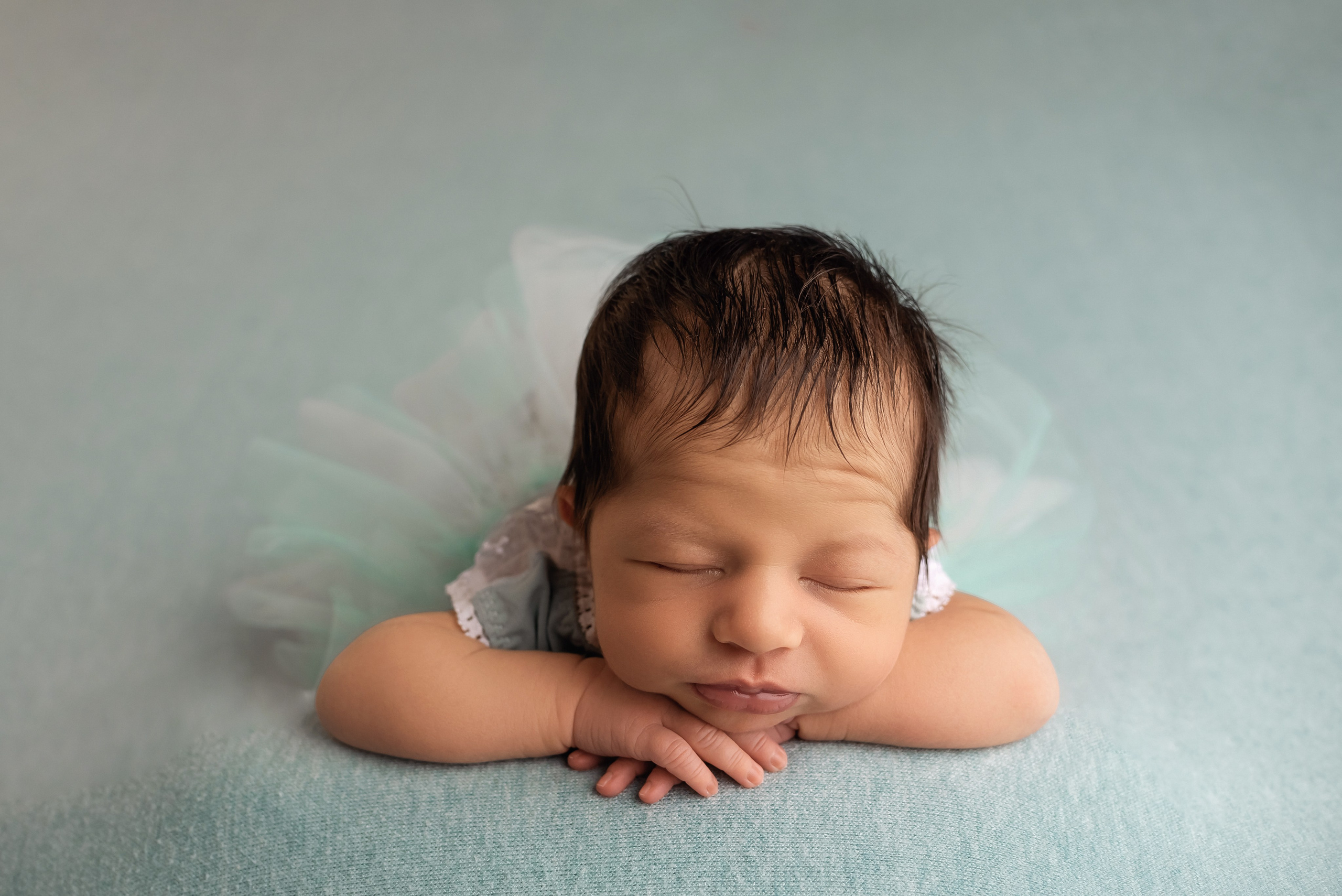 Новорождённые девочки. Детский фотограф новорождённых в Минске Боровик Екатерина