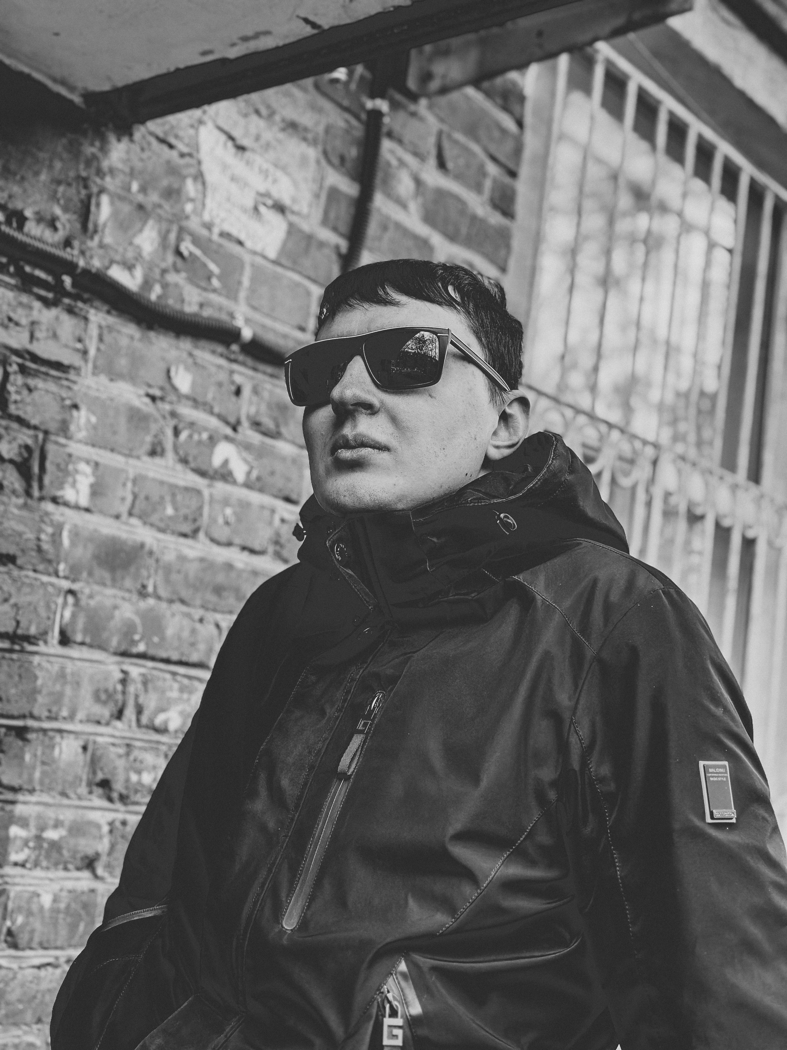 Прогулочная фотосессия с Димоном. Твой фотограф и видеограф в Тюмени — Сергей Бизин