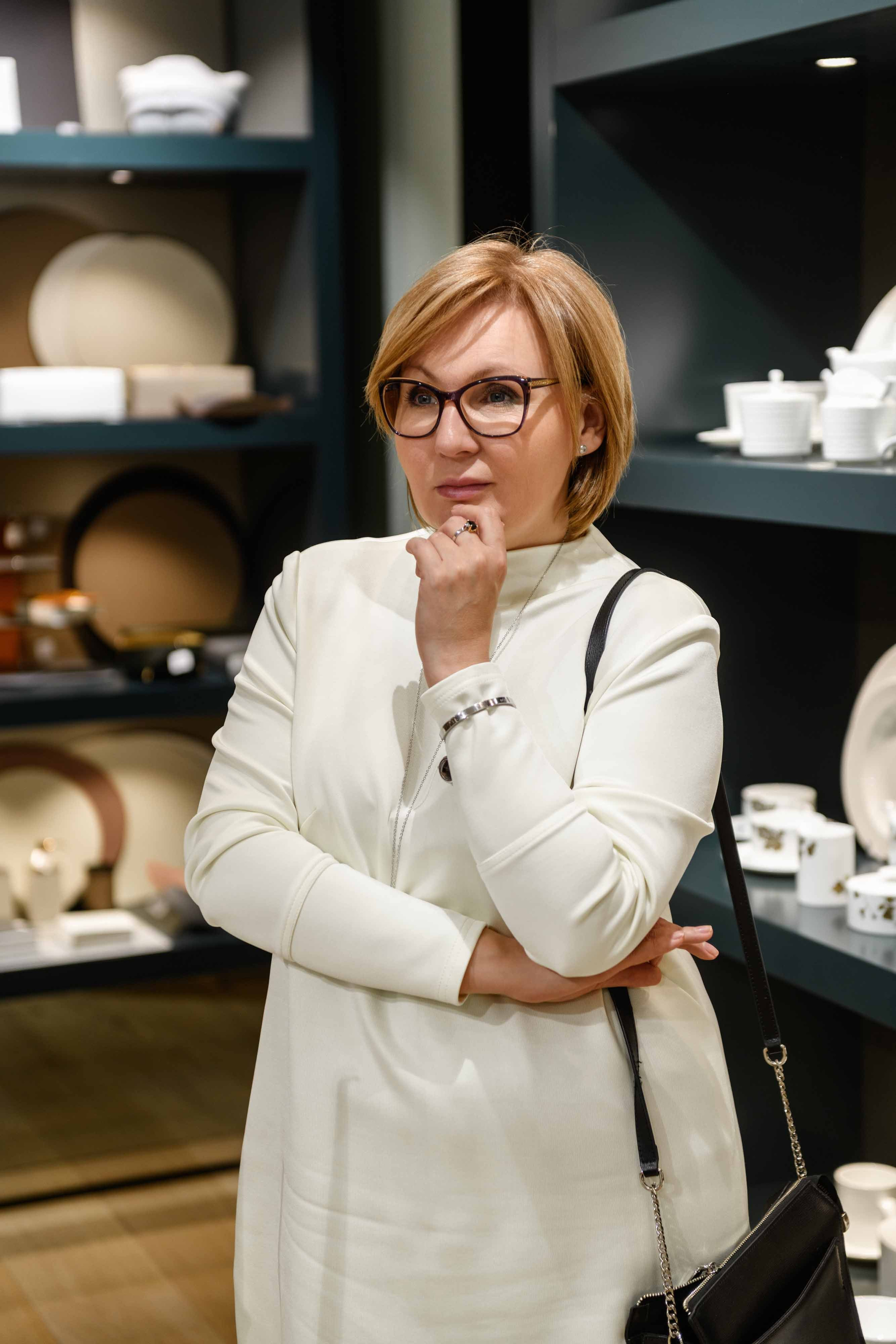 Фотосъёмка лекция по сервировке стола в бутике «Дом фарфора»