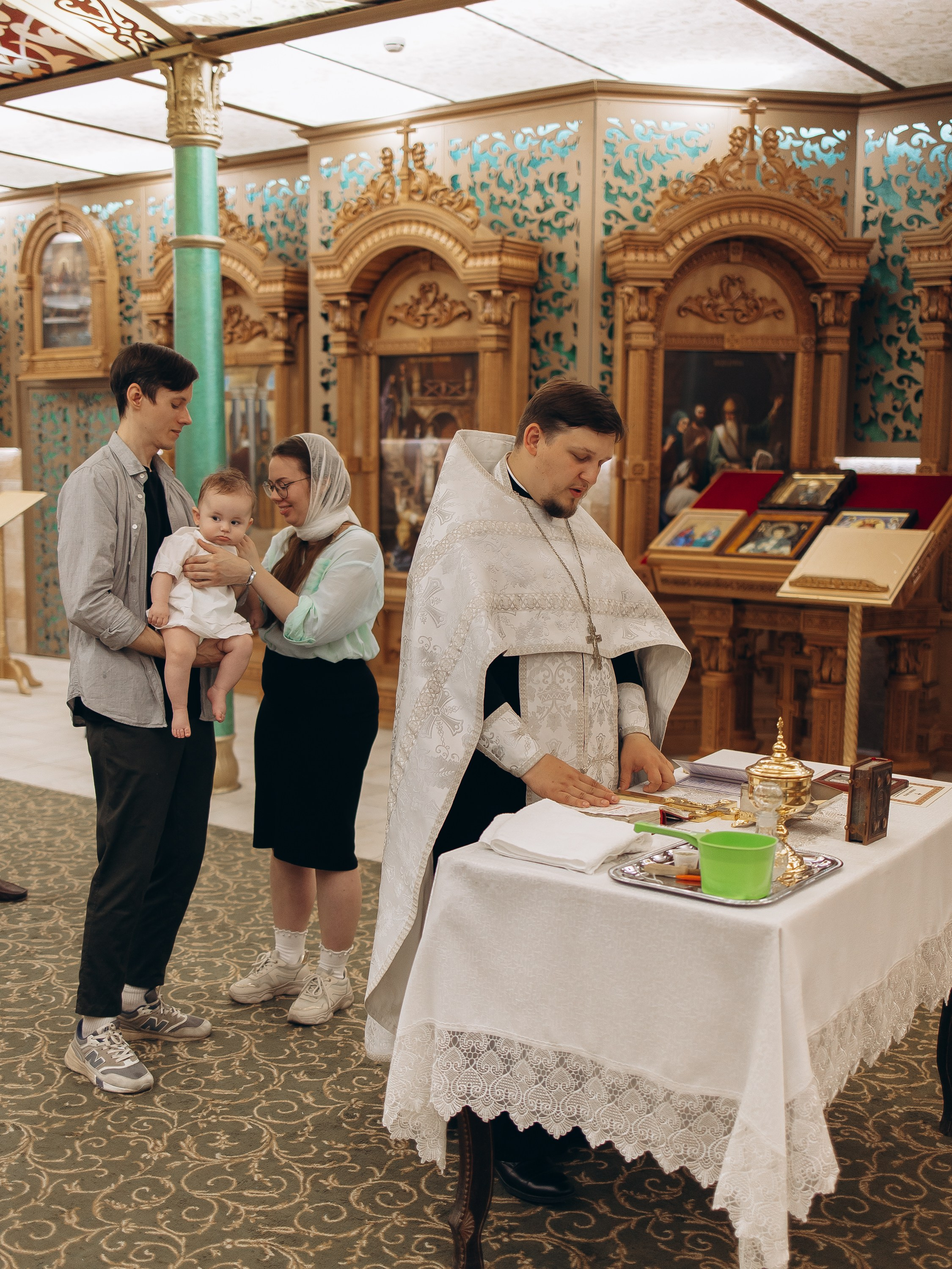 Таинство Крещения Михаила. Семейный фотограф в Краснодаре Храмова Анна