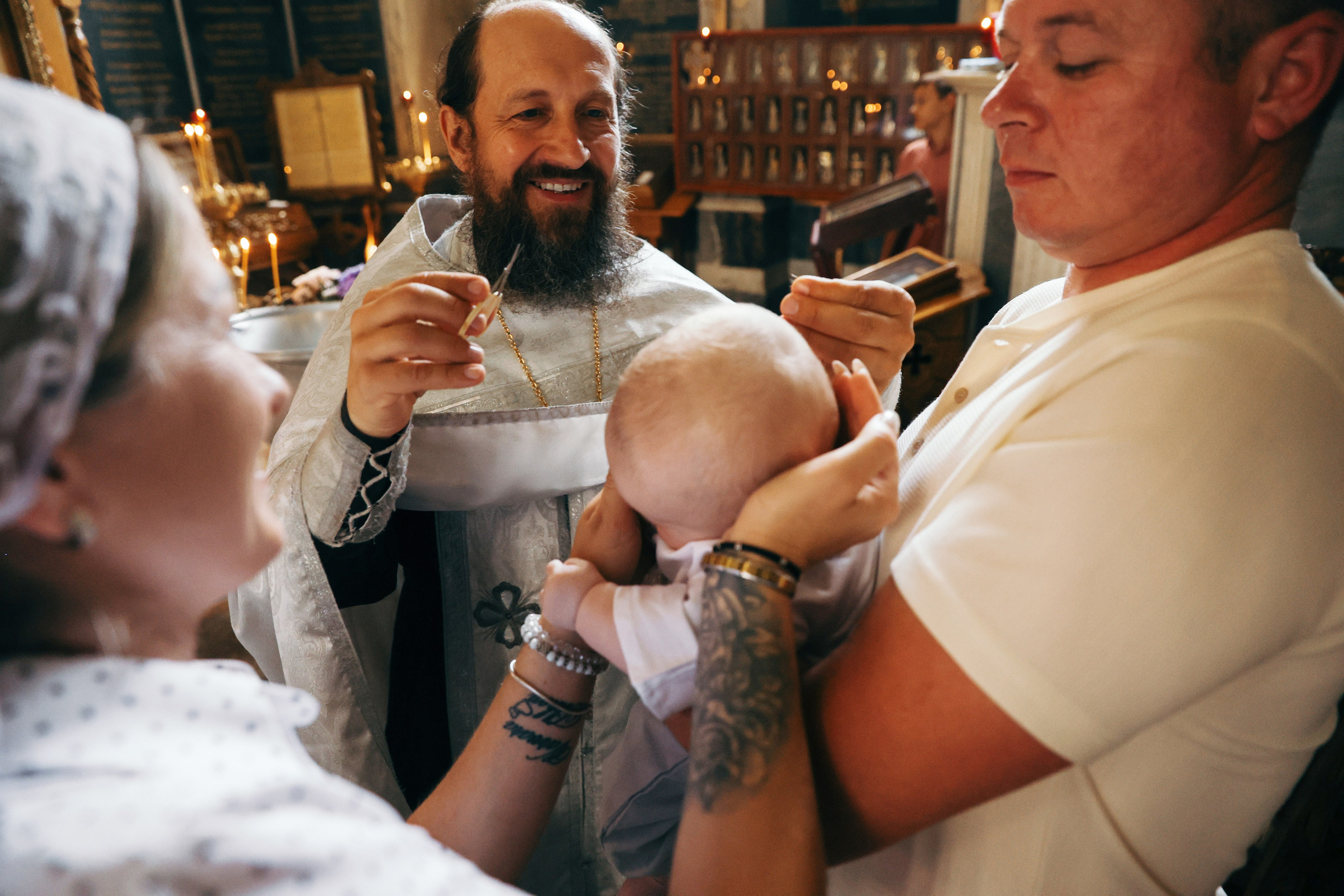 Тимур крещение Свято-Никольский собор. Свадебный и семейный фотограф в Севастополе и Крыму Анастасия Сураева