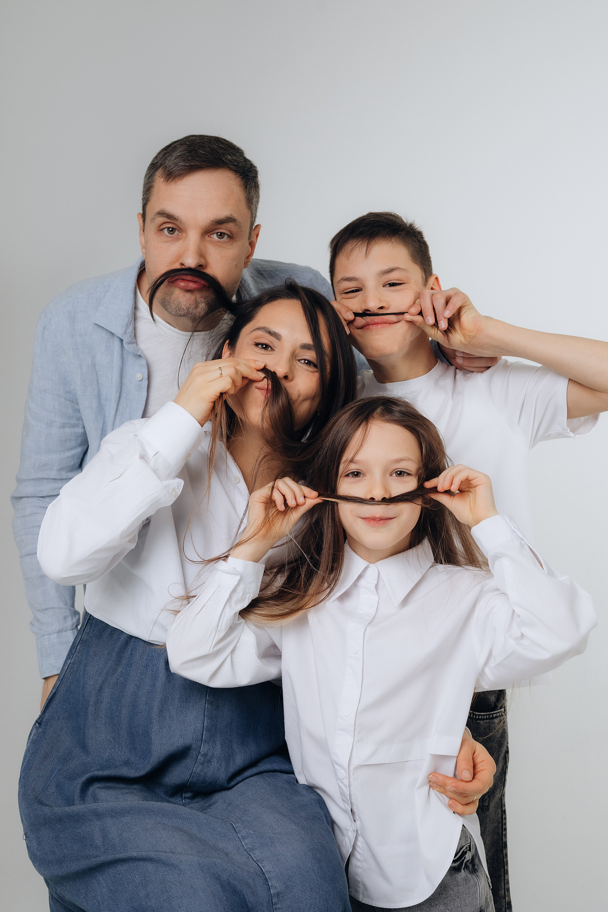 Аня, Олег, Стёпа и&nbsp;Алиса =)