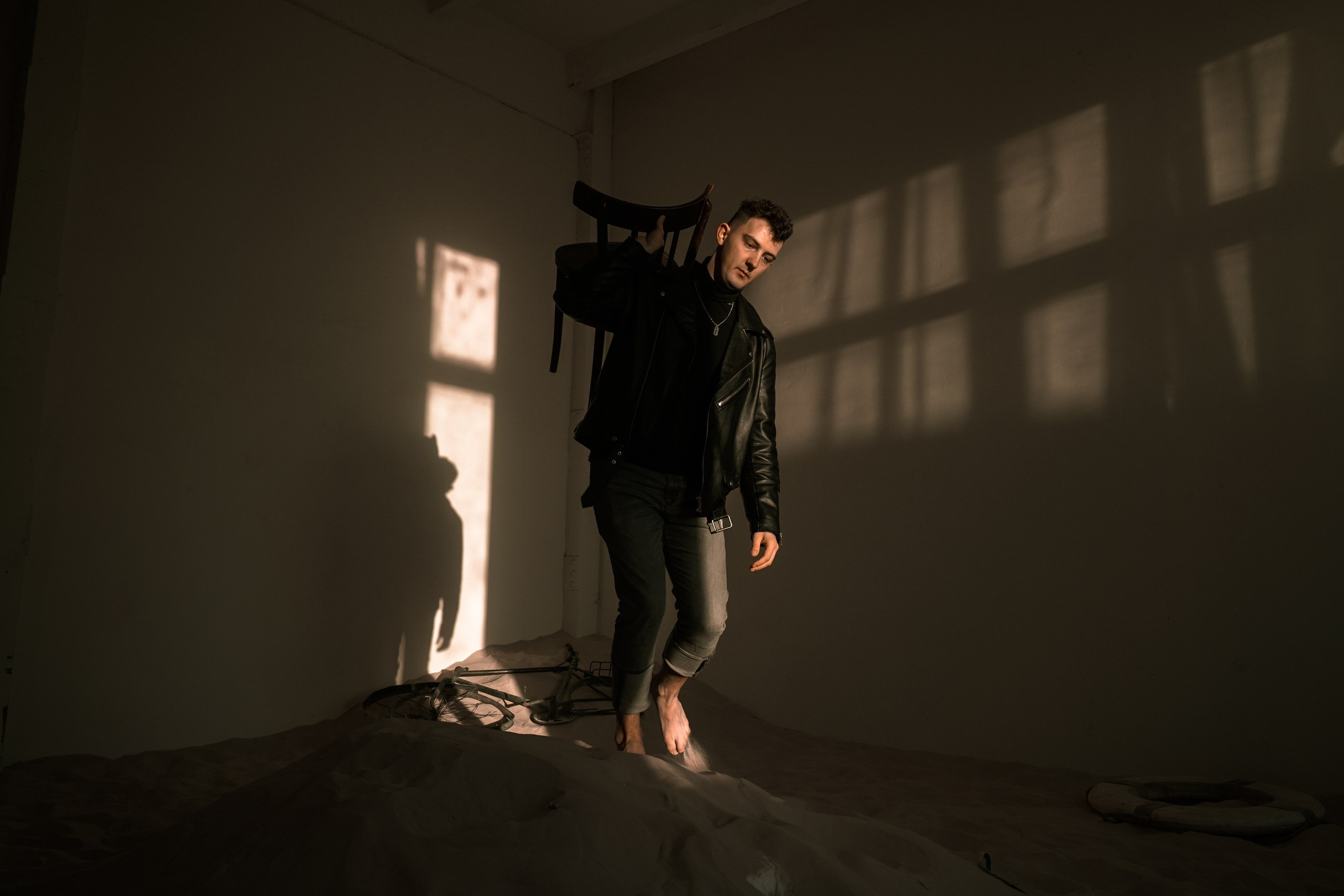 Художественная съёмка в студии. Мужской портрет. Свадебный, семейный и контент фотограф в Санкт- Петербурге Елена Грие