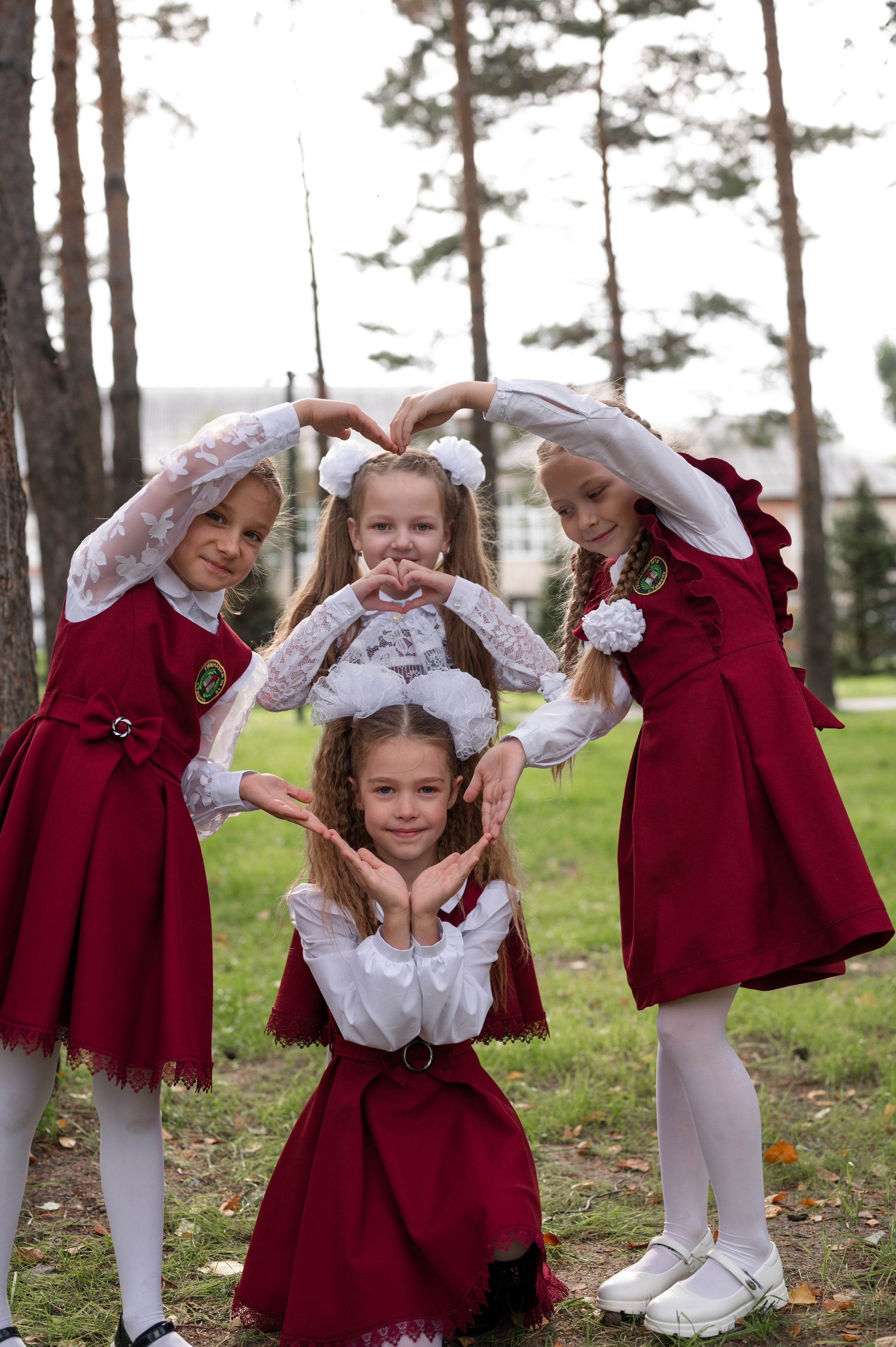 1 сентября 16 гимназия 2 класс (линейка + в классе+ на улице). Фотограф новорожденных, семейный детский в Тюмени Татьяна Морозова