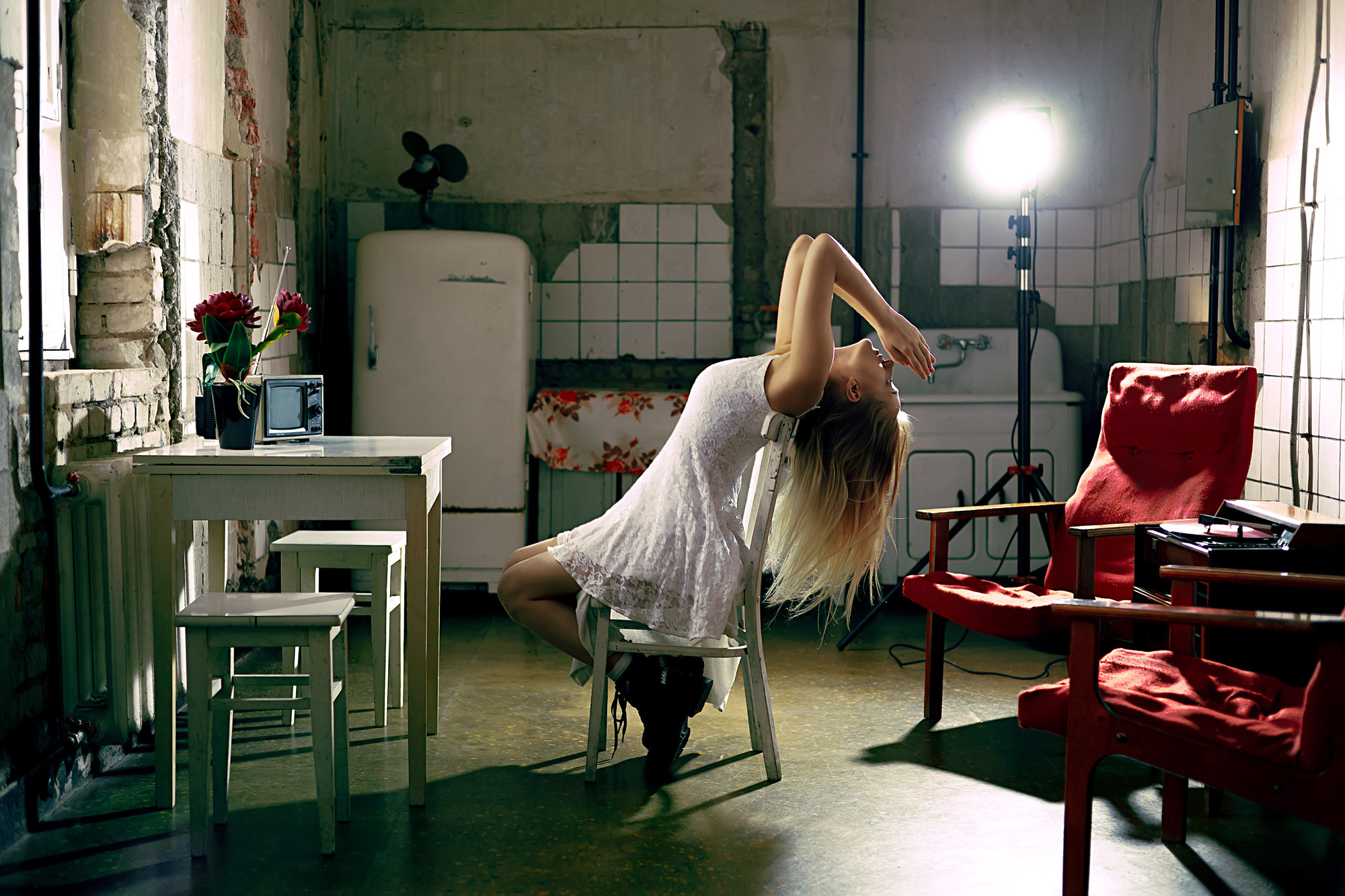 Студийная фотосессия для девушек в СПб | Портретная съемка