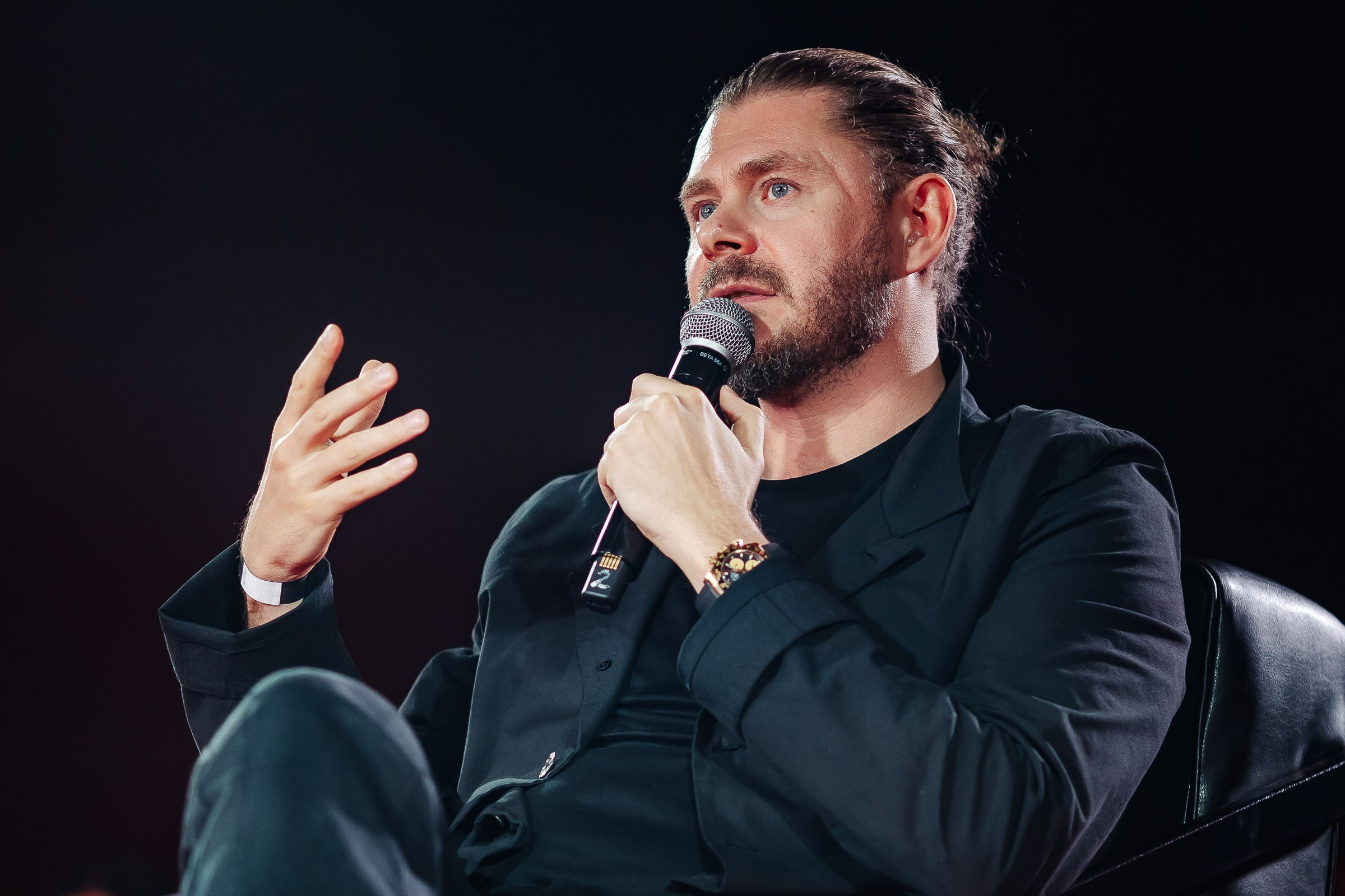 Альфа Конфа. Кадровик продакшн: Фото и видеосъемка форумов, конференций, масштабных событий в Иркутске