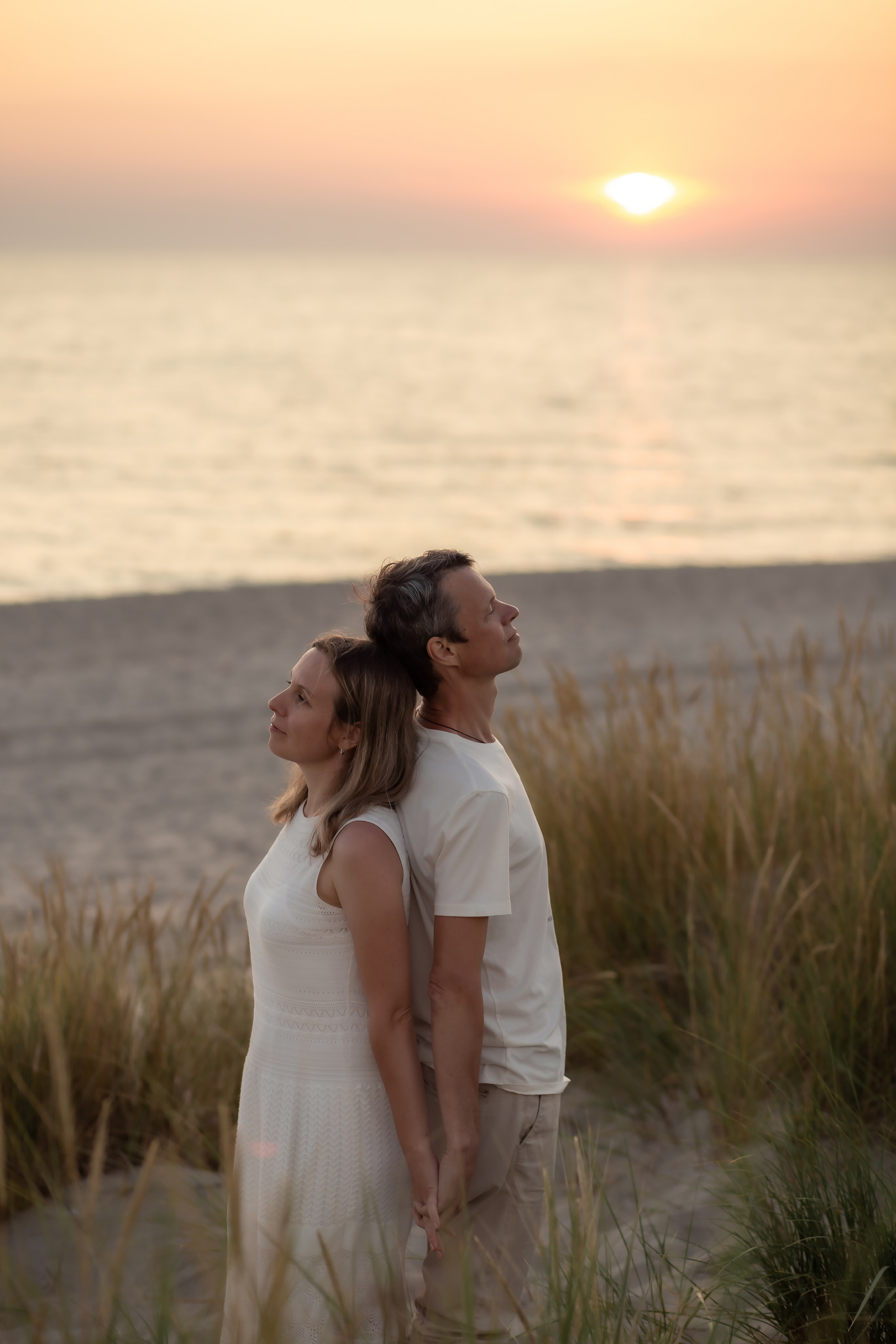 Екатерина и Антон. На закате. Фотограф в Калининграде Решетникова Алина