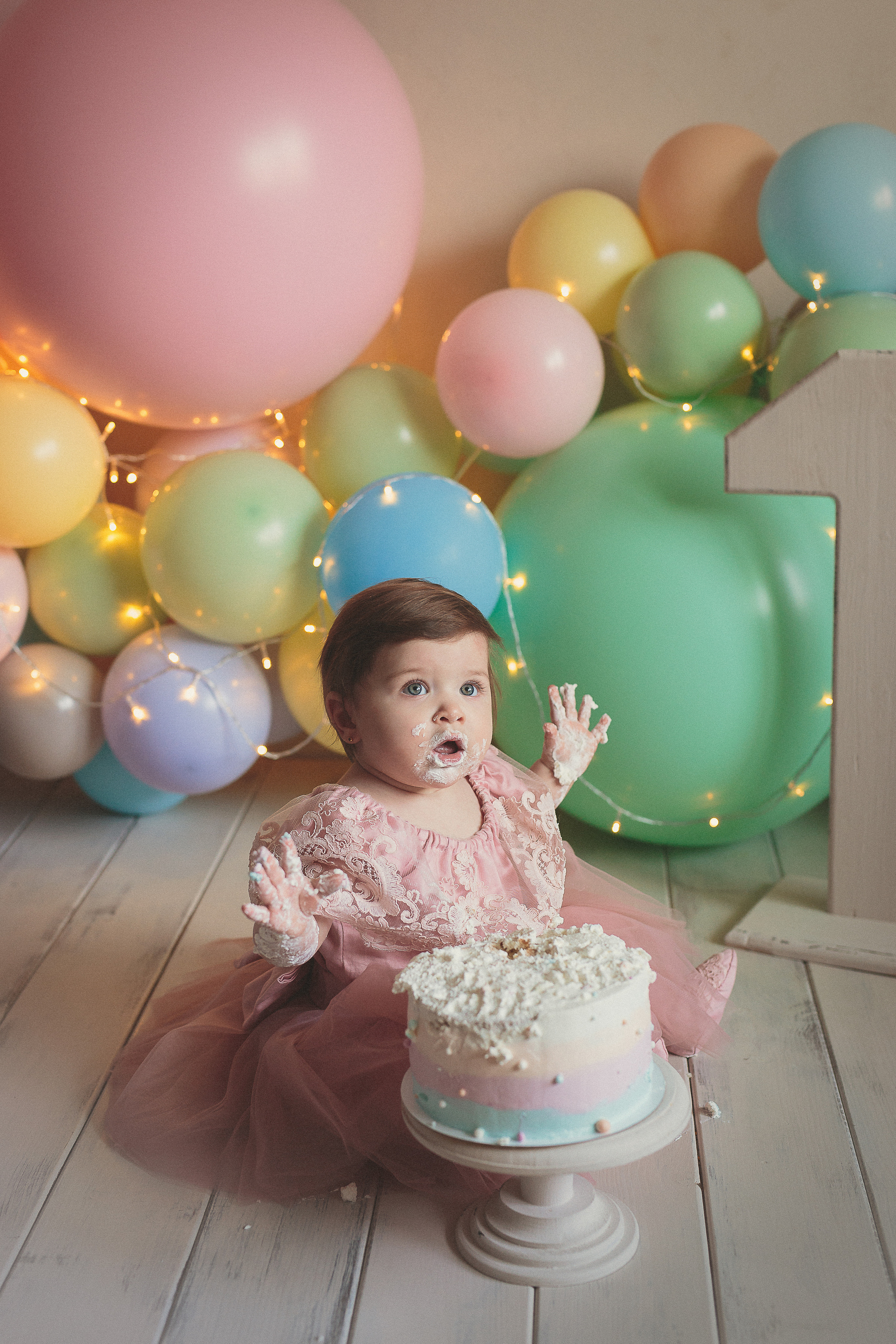 Крушение тортика. Фотограф новорожденных в Магнитогорске Ксюша Борисова