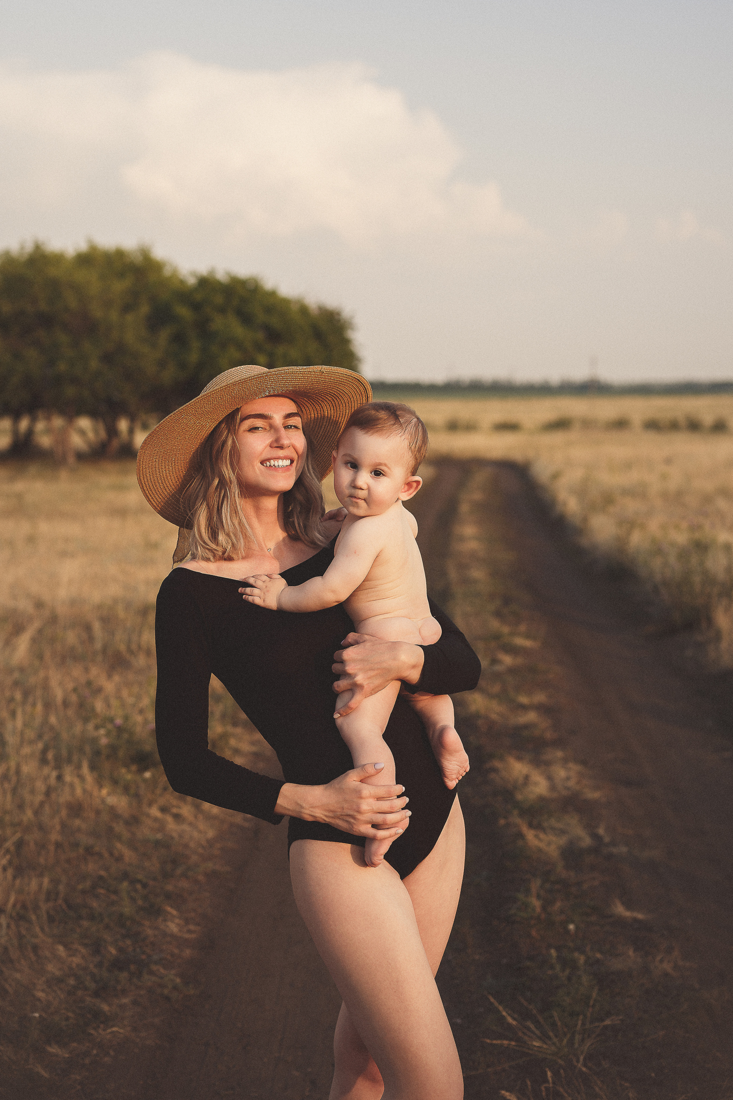 Мама и малыш. Фотограф новорожденных в Магнитогорске Ксюша Борисова