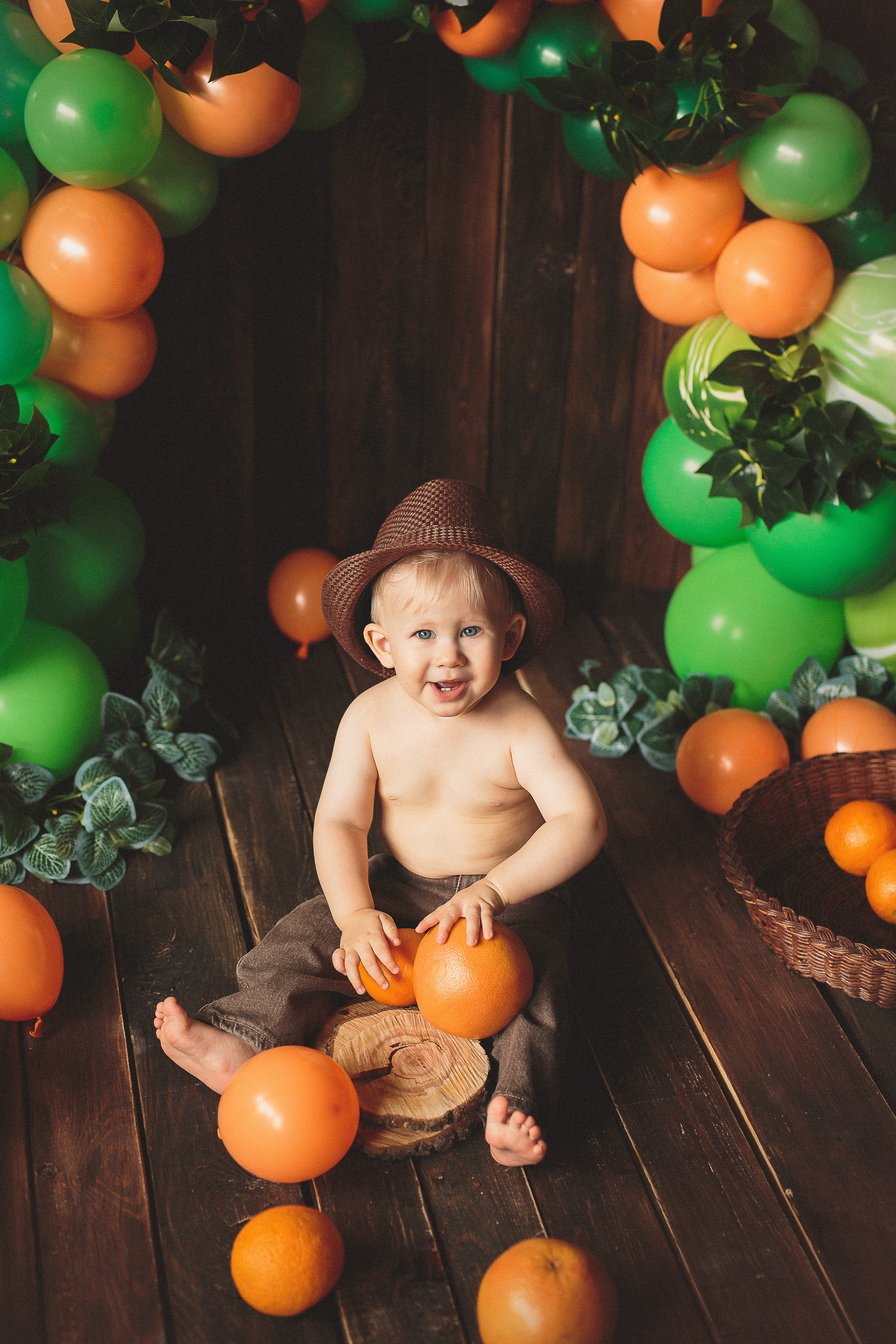 Крушение тортика. Фотограф новорожденных в Магнитогорске Ксюша Борисова