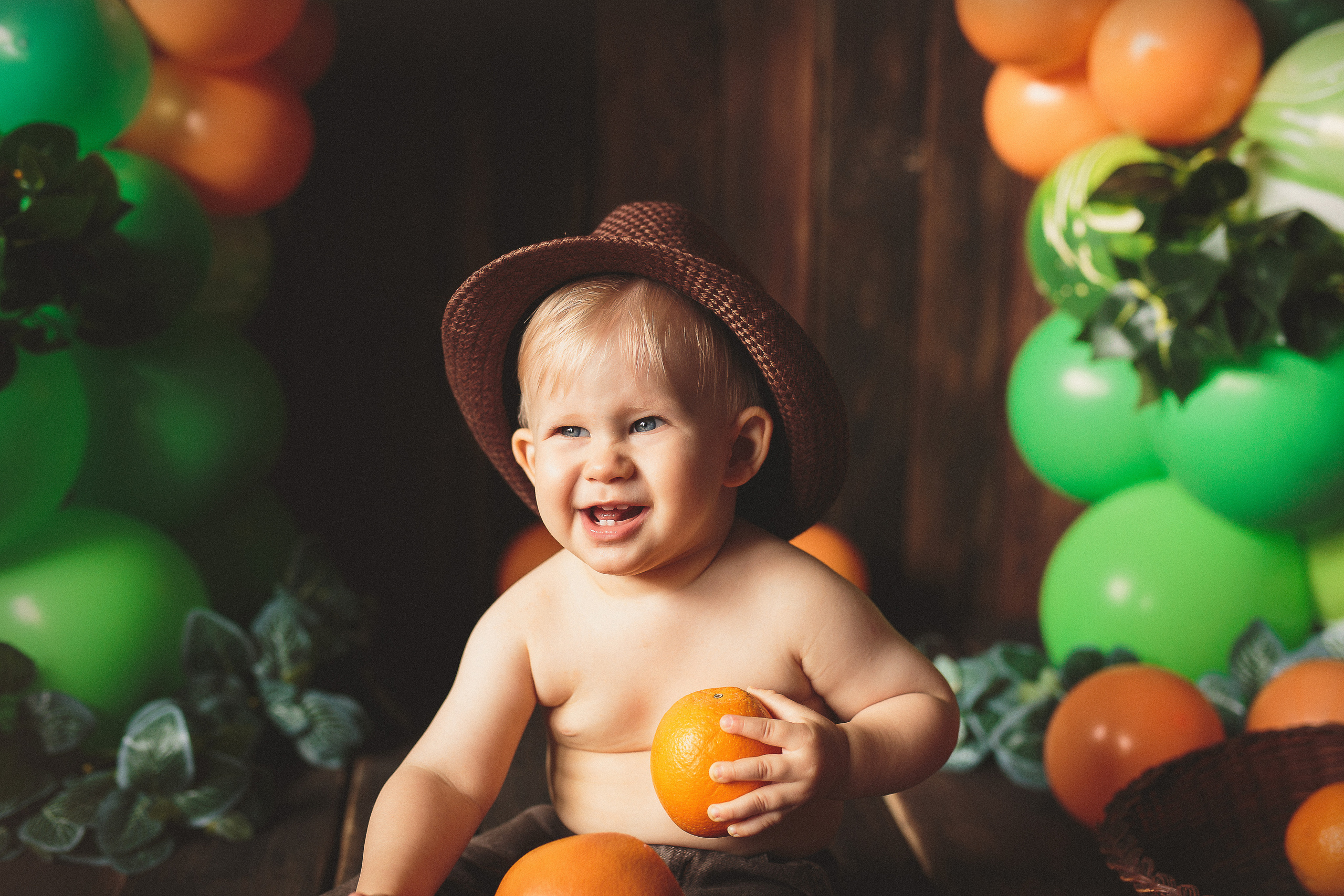 Крушение тортика. Фотограф новорожденных в Магнитогорске Ксюша Борисова