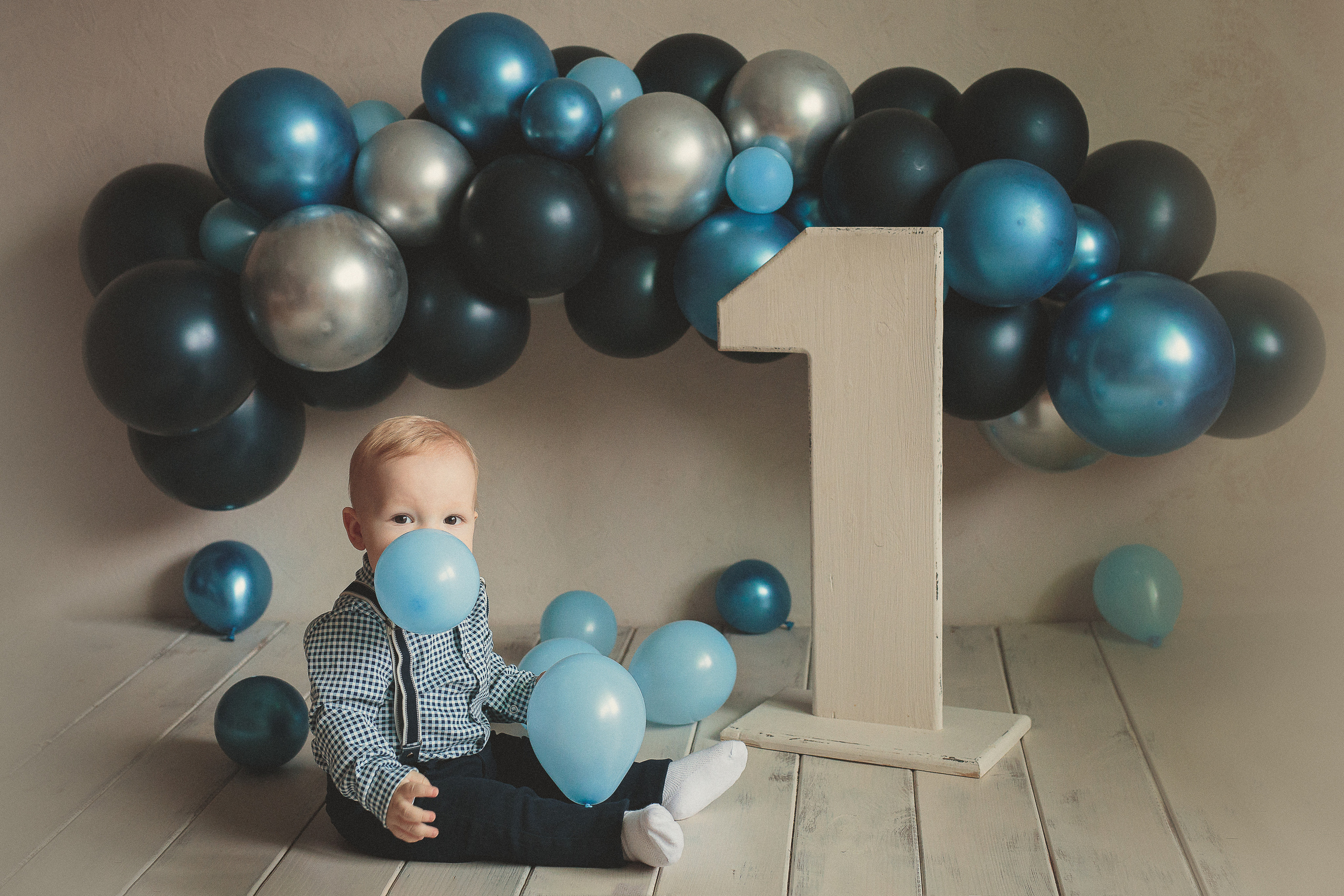 Крушение тортика. Фотограф новорожденных в Магнитогорске Ксюша Борисова