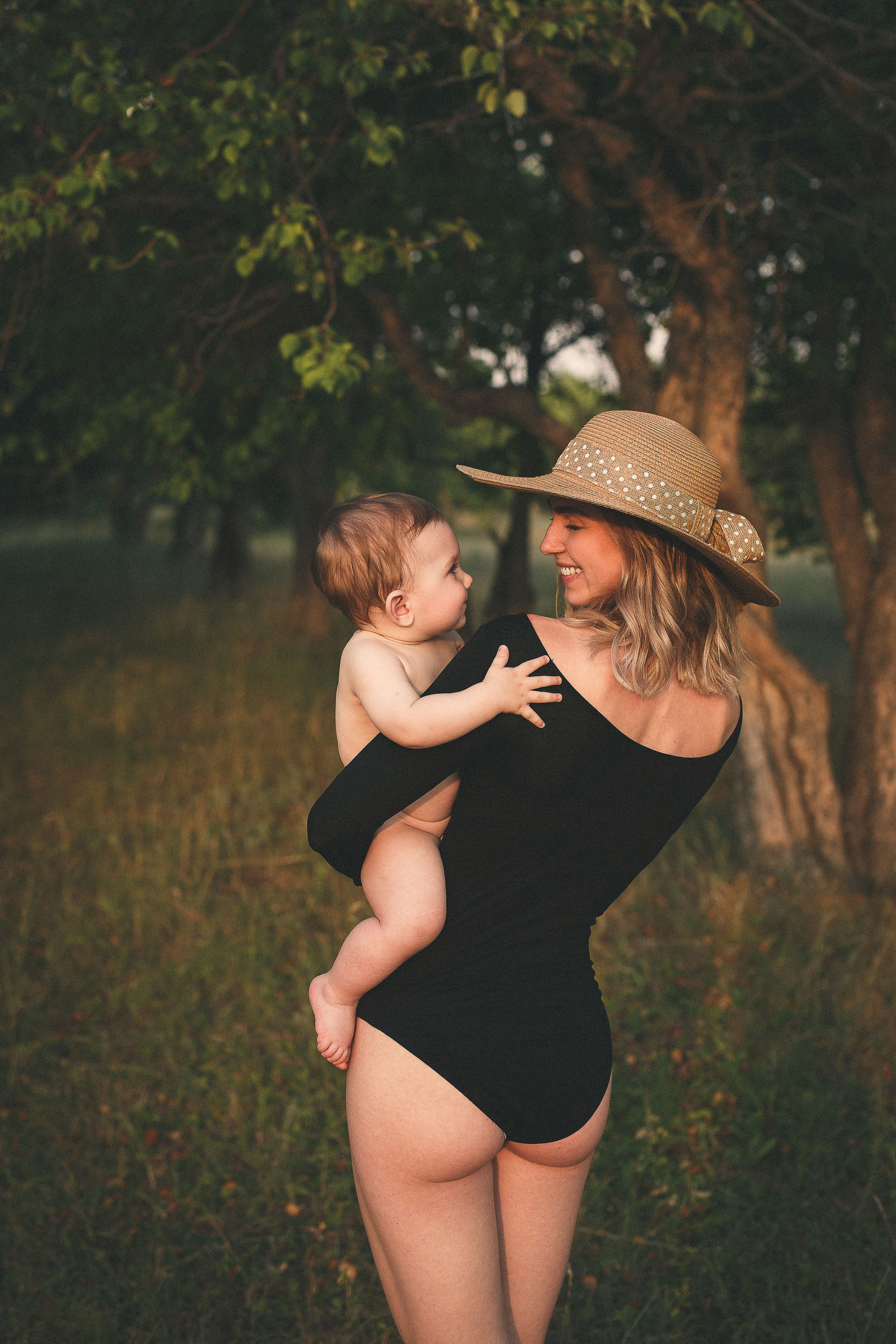 Мама и малыш. Фотограф новорожденных в Магнитогорске Ксюша Борисова