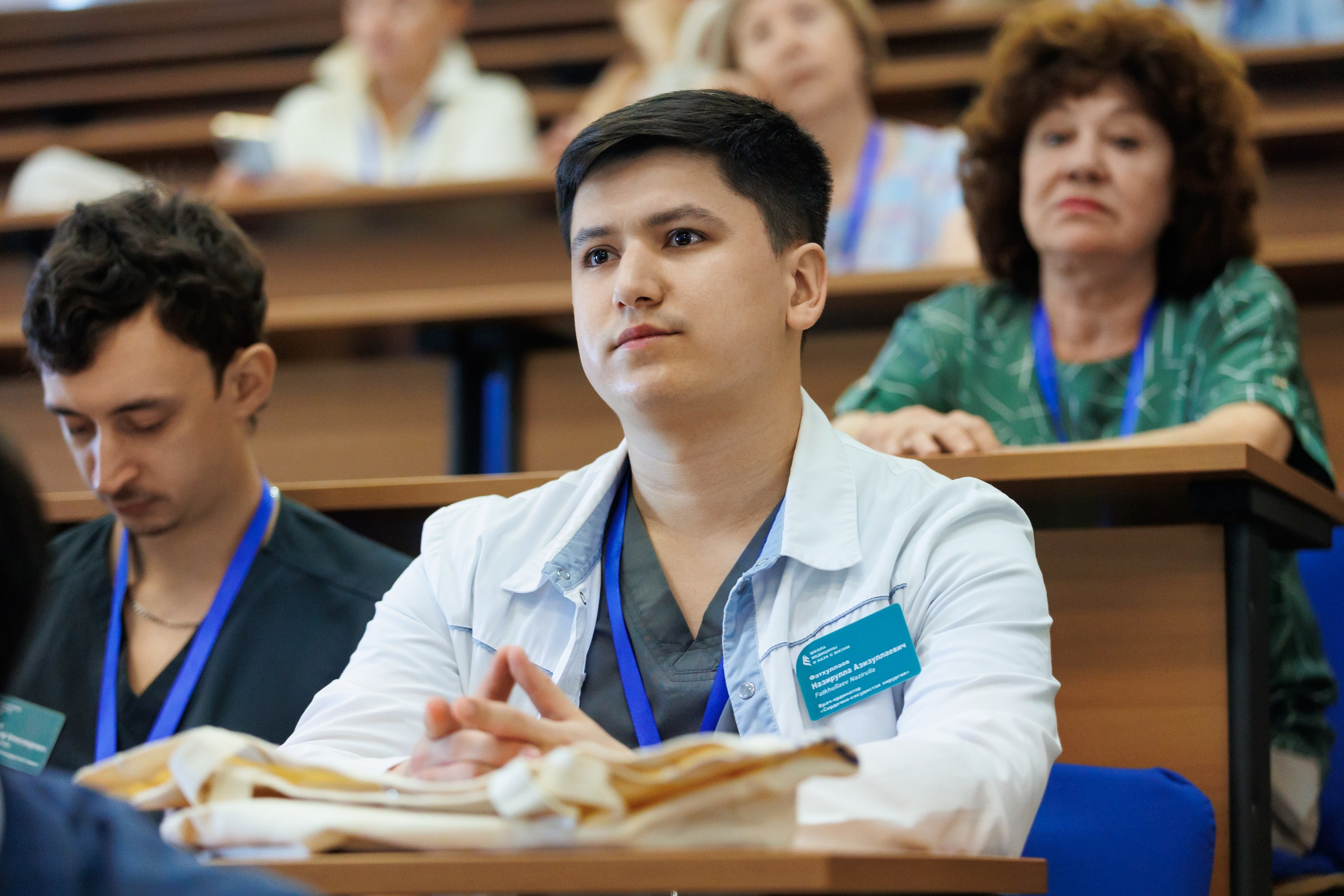 Конференция Хирургии сердца. Репортажный и студийный фотограф во Владивостоке Дударева Софья