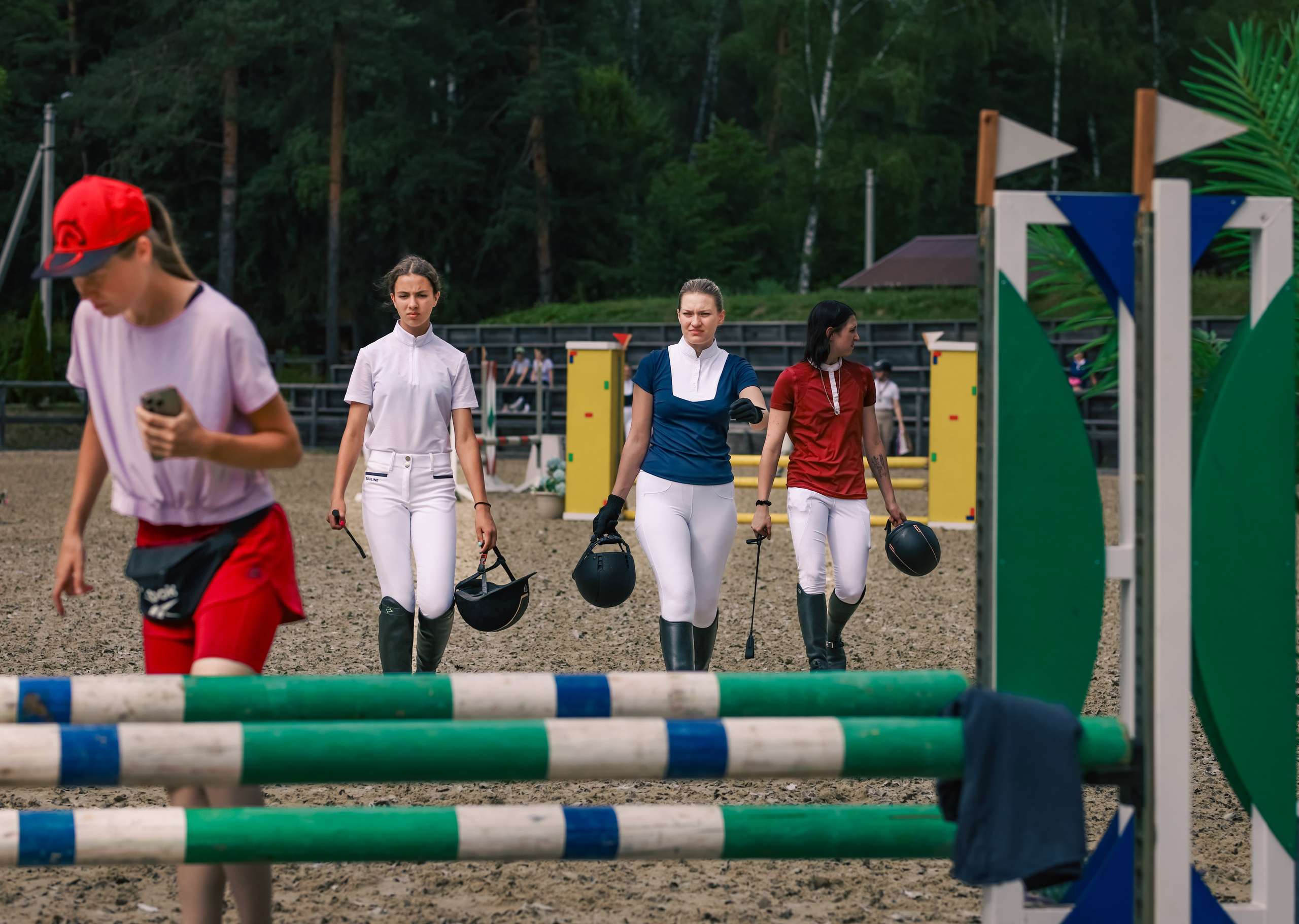 Соревнования по конному спорту. Фотограф репортажей и стритфотосессий в Москве Людмила Смирнова
