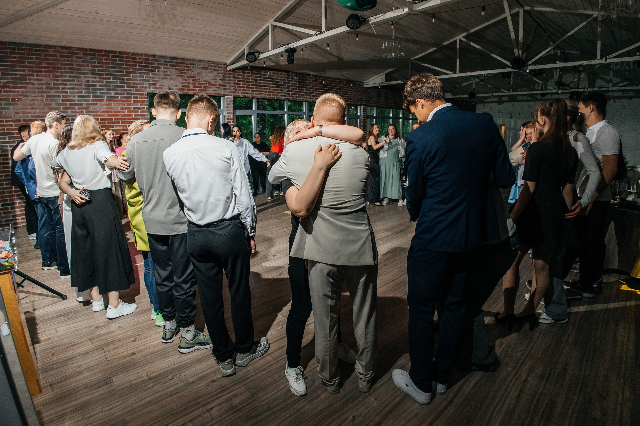 Выпускной 9 класс. Фотограф в Санкт-Петербурге Виктория Безверхая