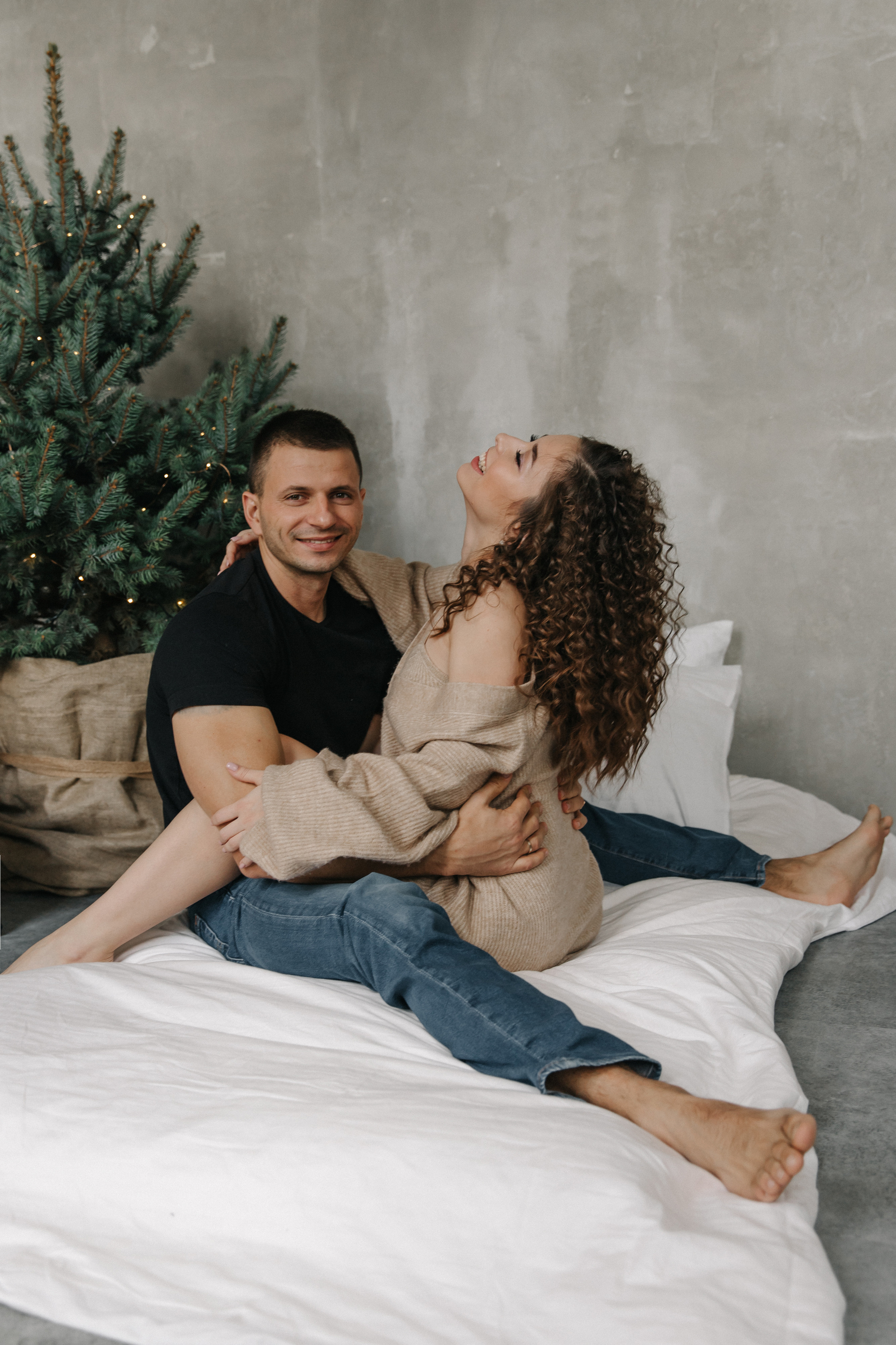 V&M. ФОТОГРАФ