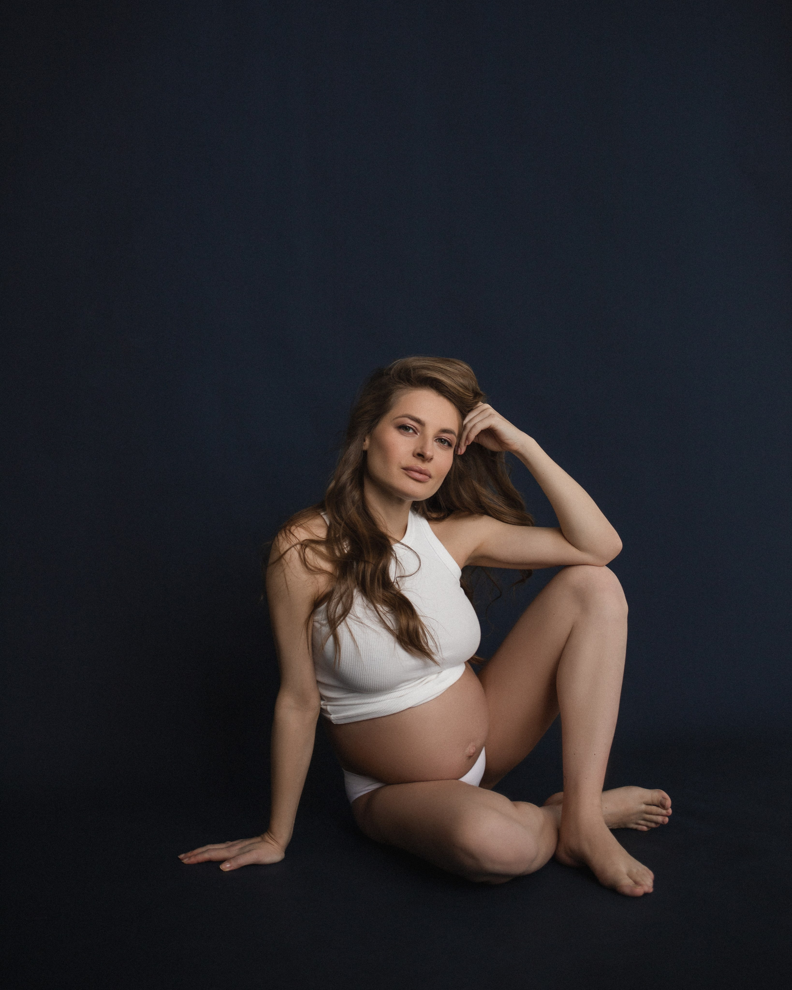 Мая. Фотограф в Москве и Сургуте Алла Лесовая. Снимаю каталог для брендов и индивидуальные портреты для людей