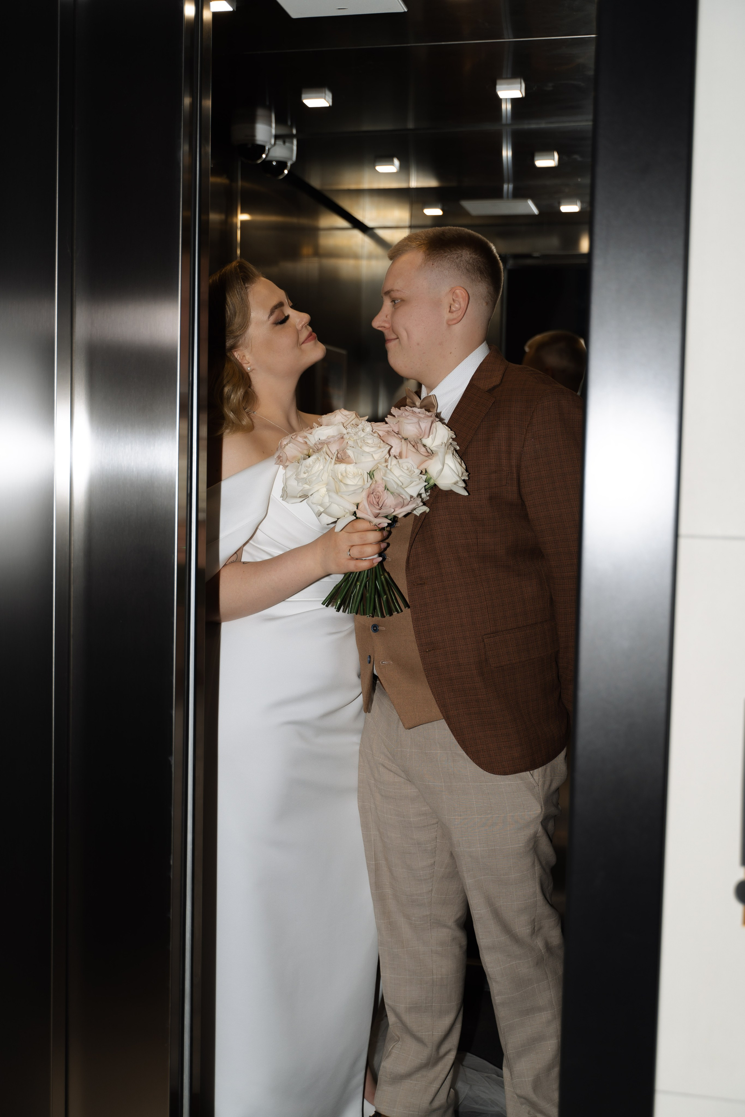 Данил и Евгения. Свадебный фотограф Анастасия Хабарова в Новоуральске и Екатеринбурге