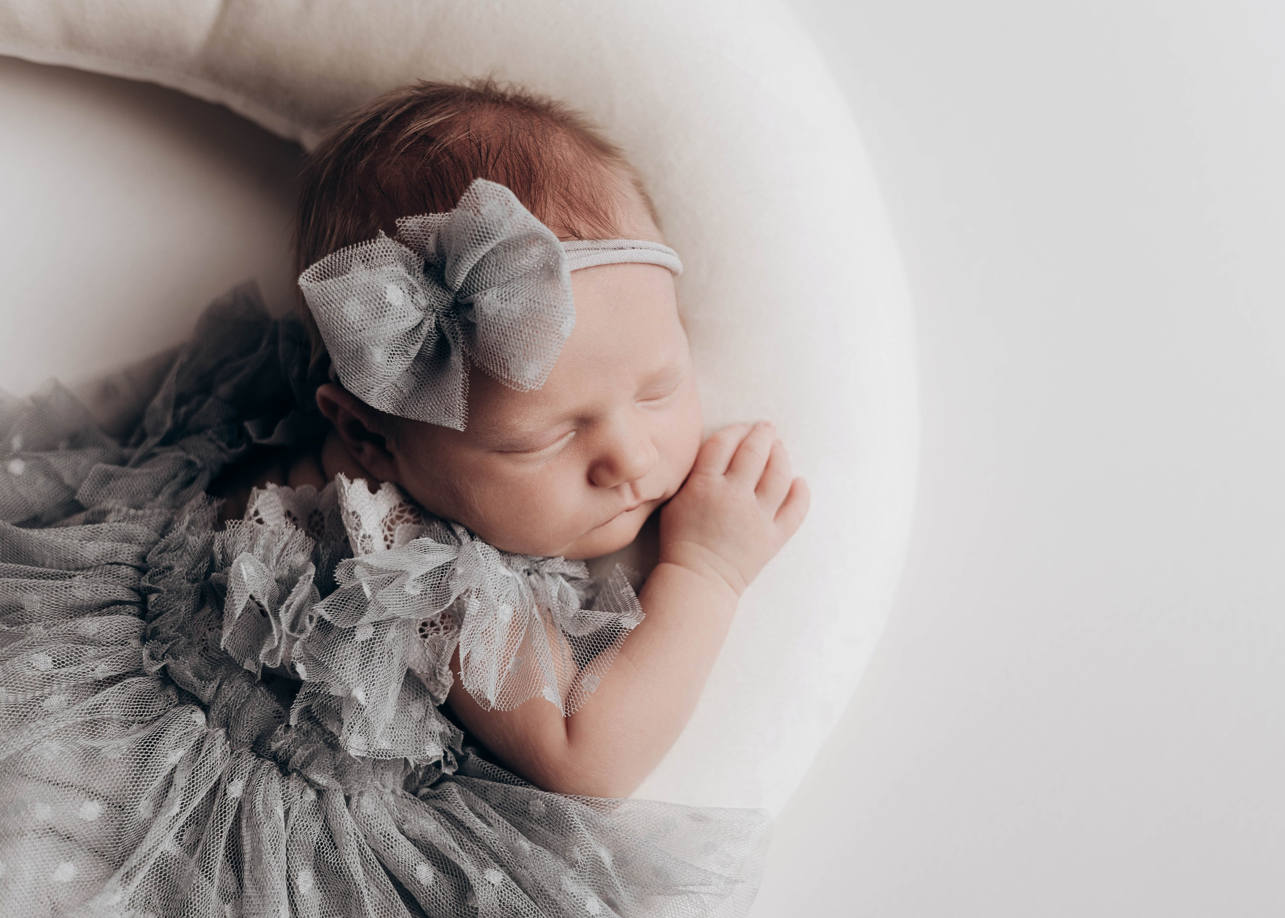 НОВОРОЖДЕННЫЕ МАЛЫШИ. Фотосессия новорожденных в Москве и Московской области