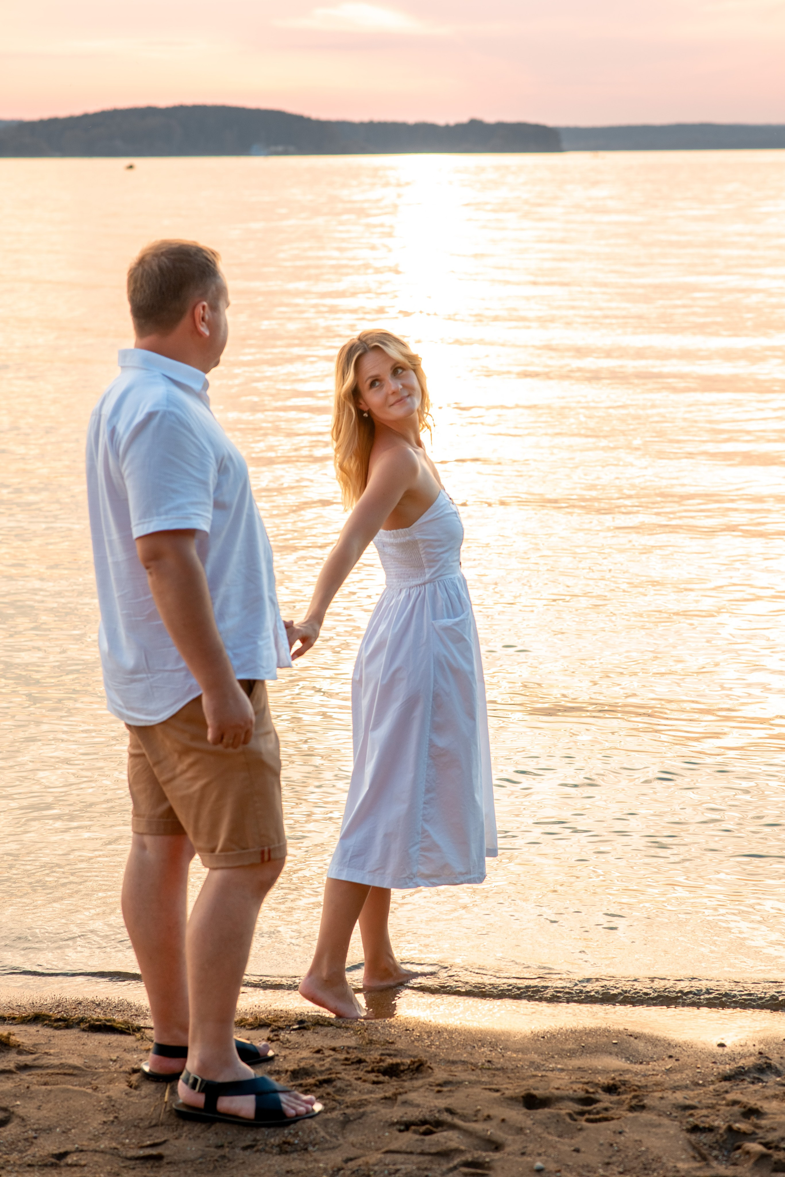 Татьяна на Минском море. Семейный фотограф на выписку из роддома и крещение Минск Настя Гришук