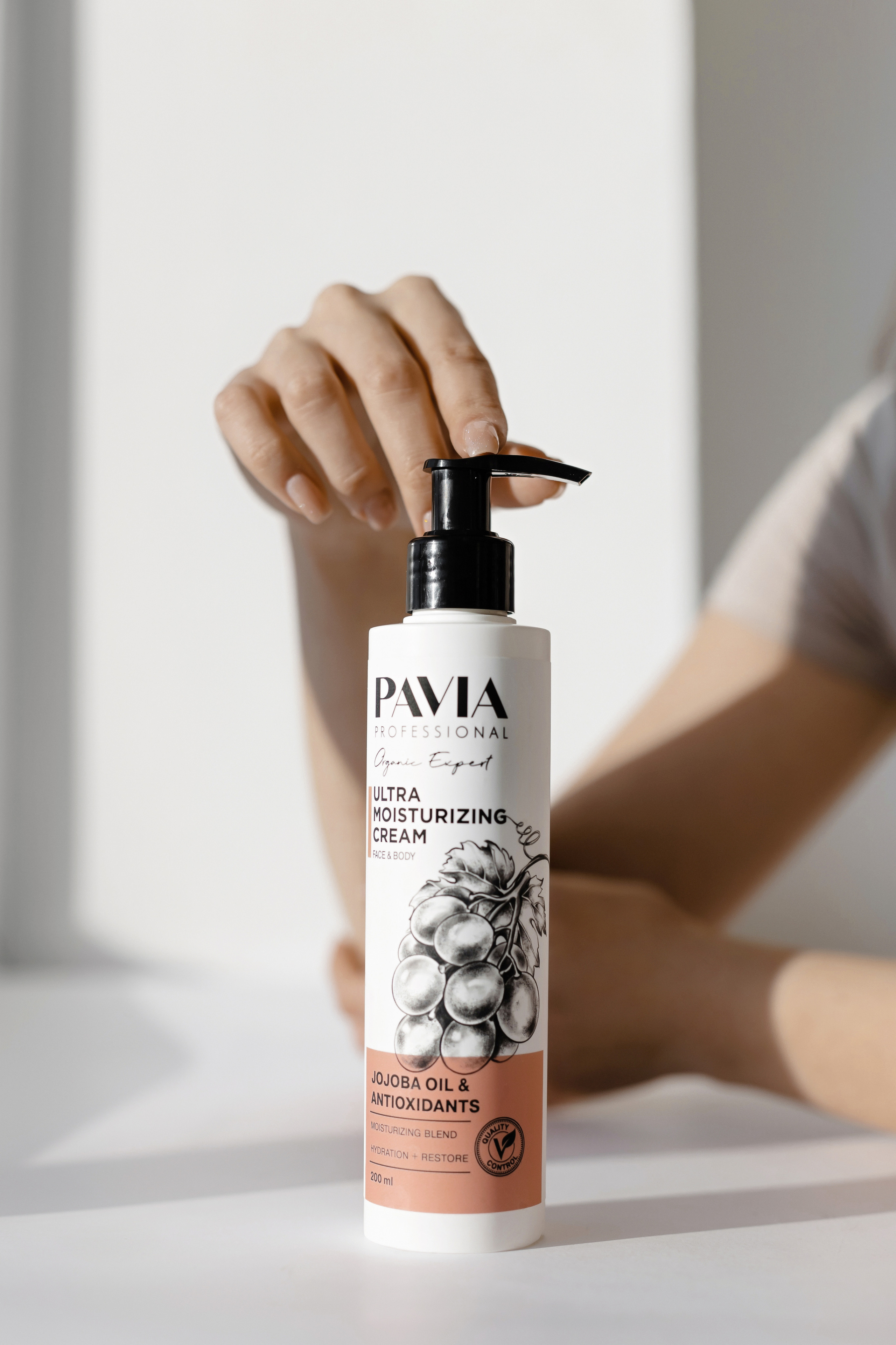 Pavia. Уходовая косметика. Фотограф Олеся Голева