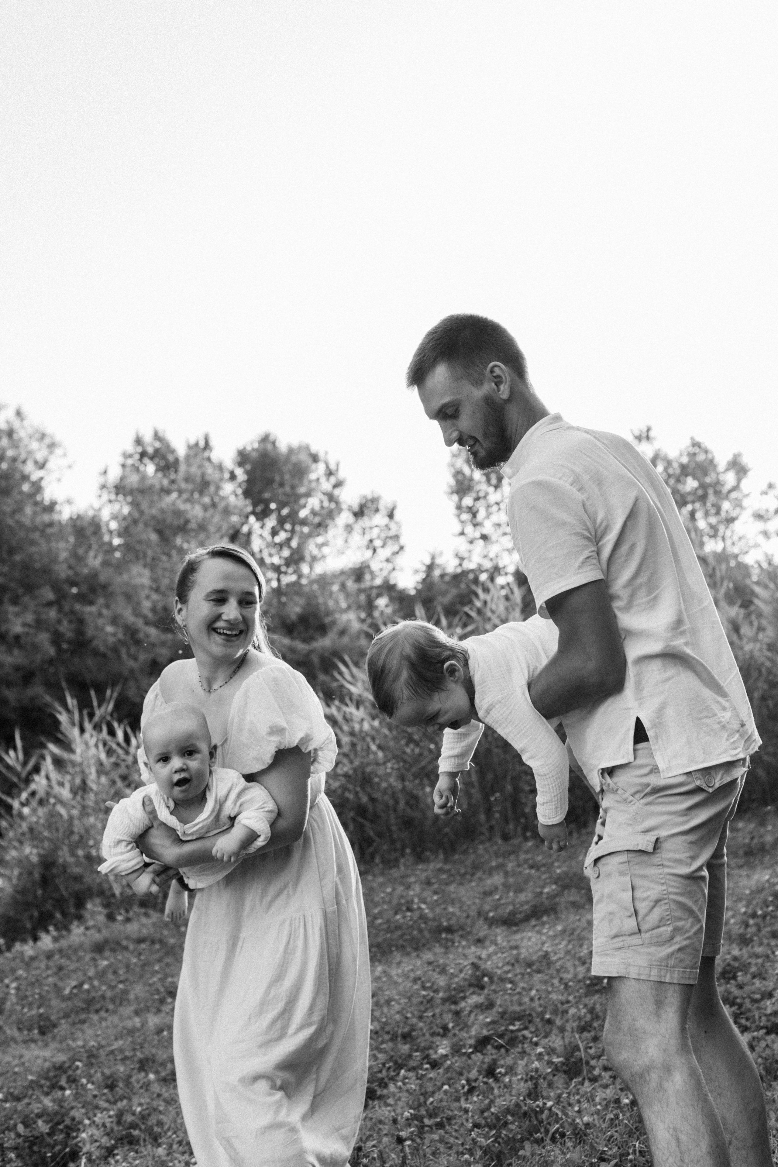 Оксана, Лёша, Рома и Коля. Семейный фотограф в Краснодаре Яна Морева