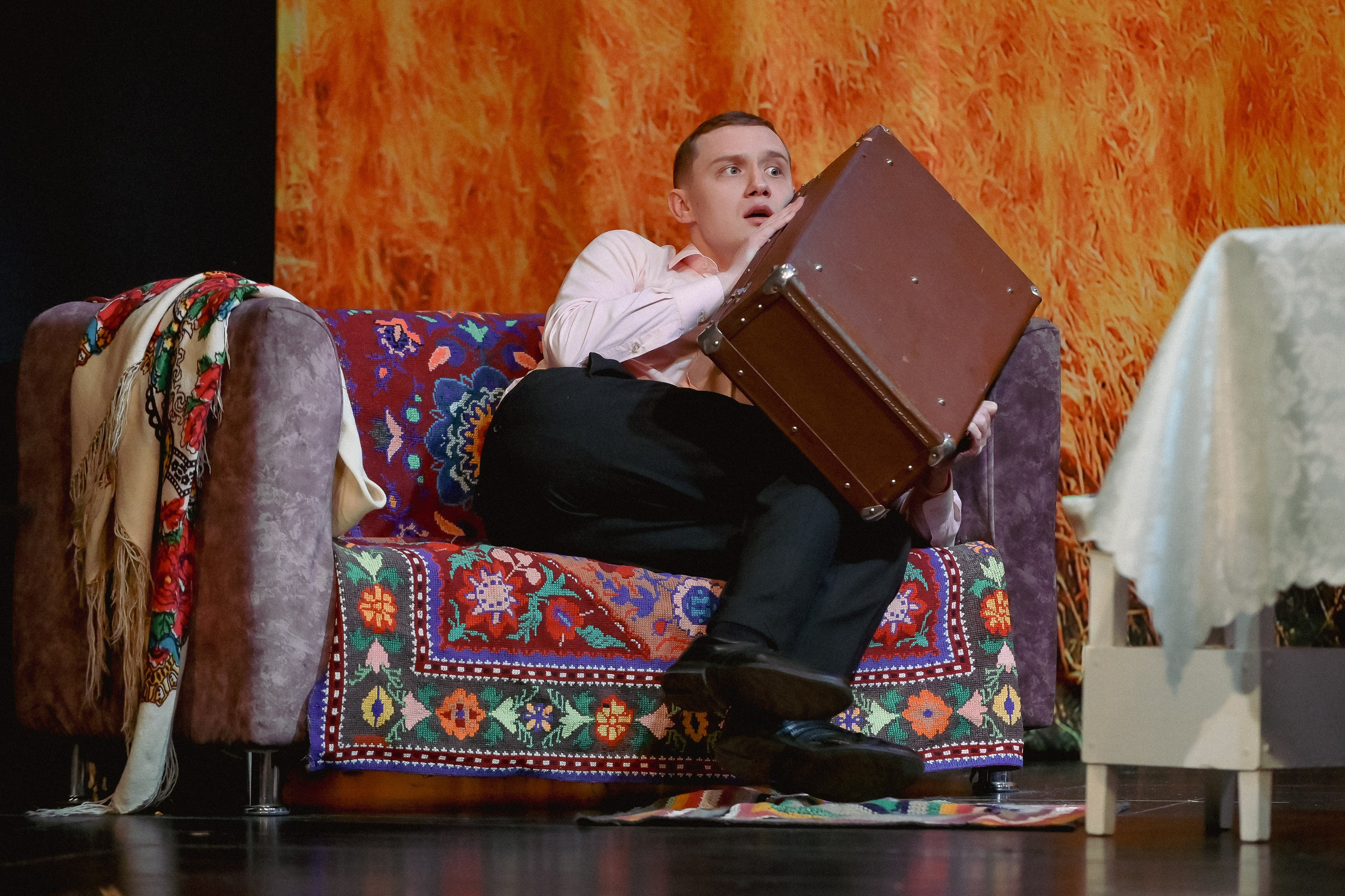 «Разреши тебя любить» в Театре Артиста 24.11.2023. Репортажный профессиональный фотограф-любитель