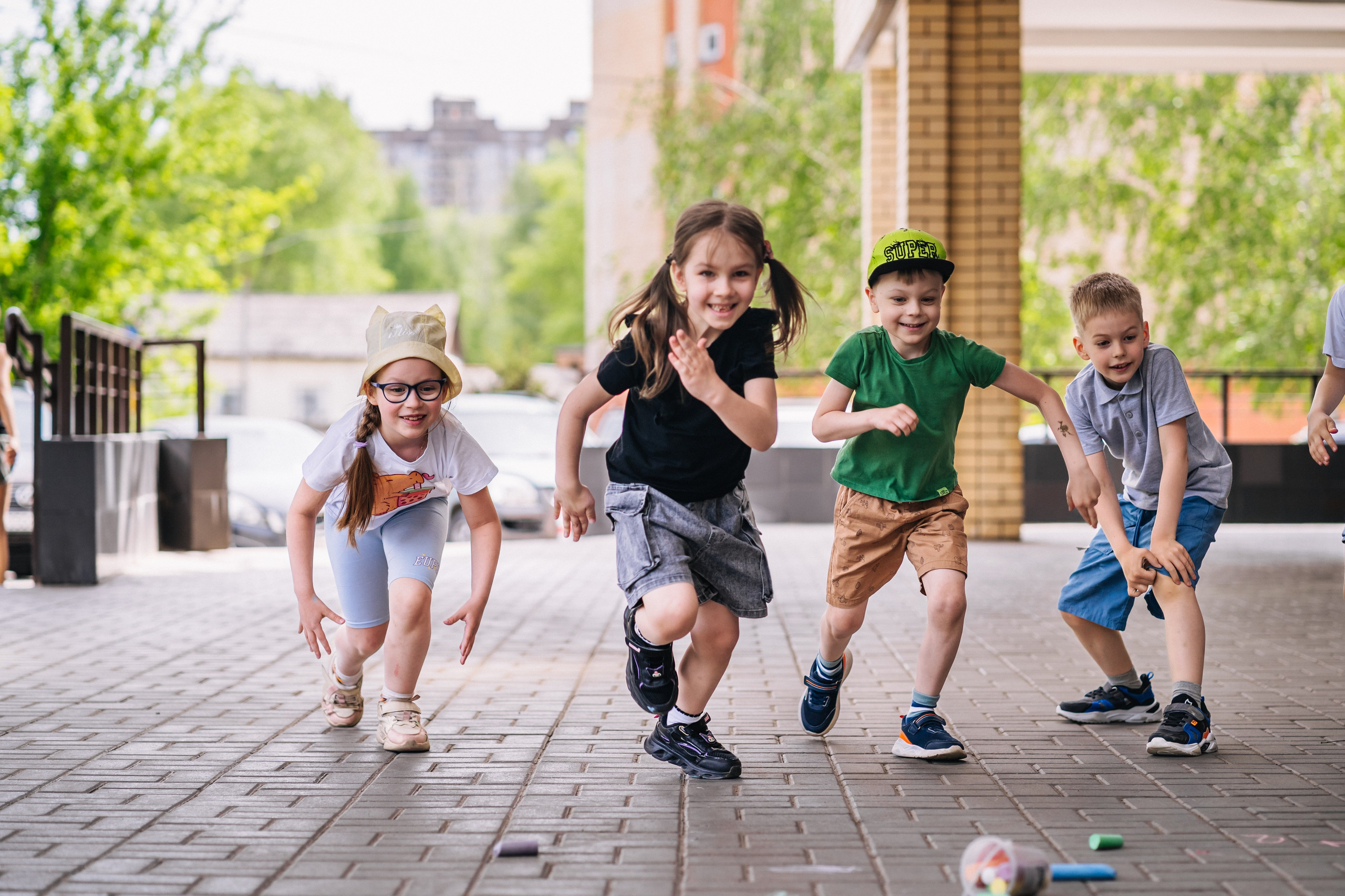 Сад4. Школьные альбомы и альбомы для детского сада. Юлия Осипова. Москва