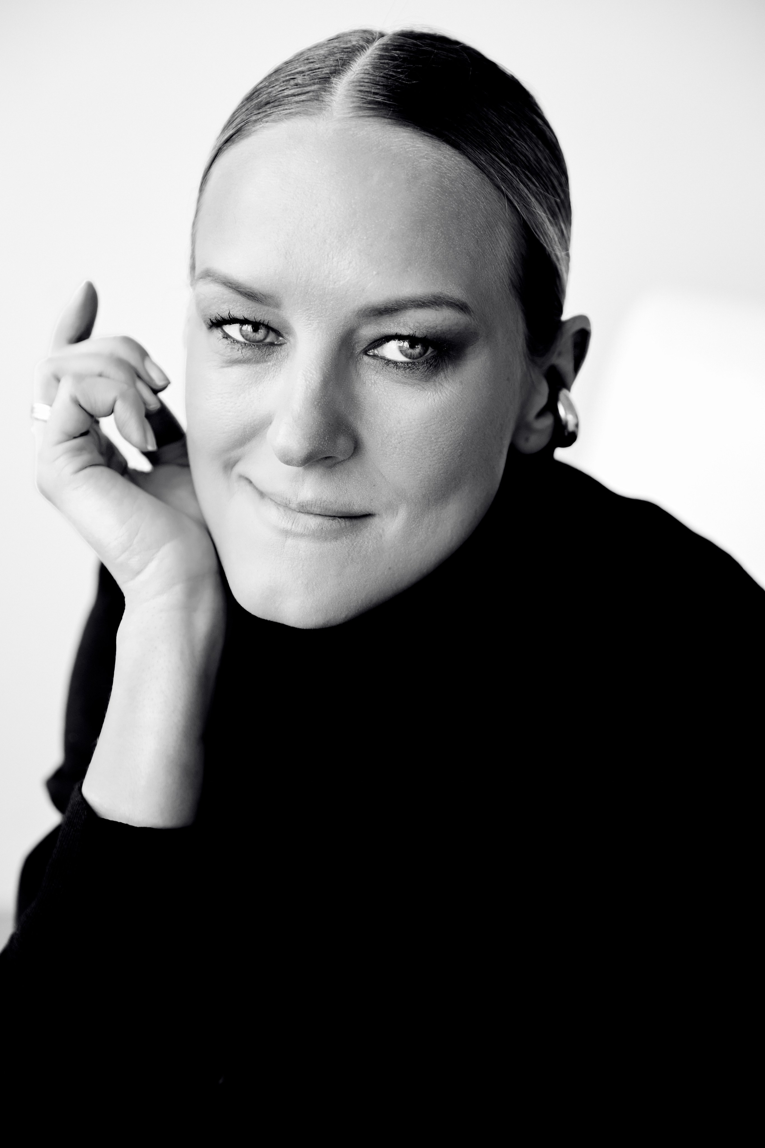 NATALY. Yulia Otroschenko