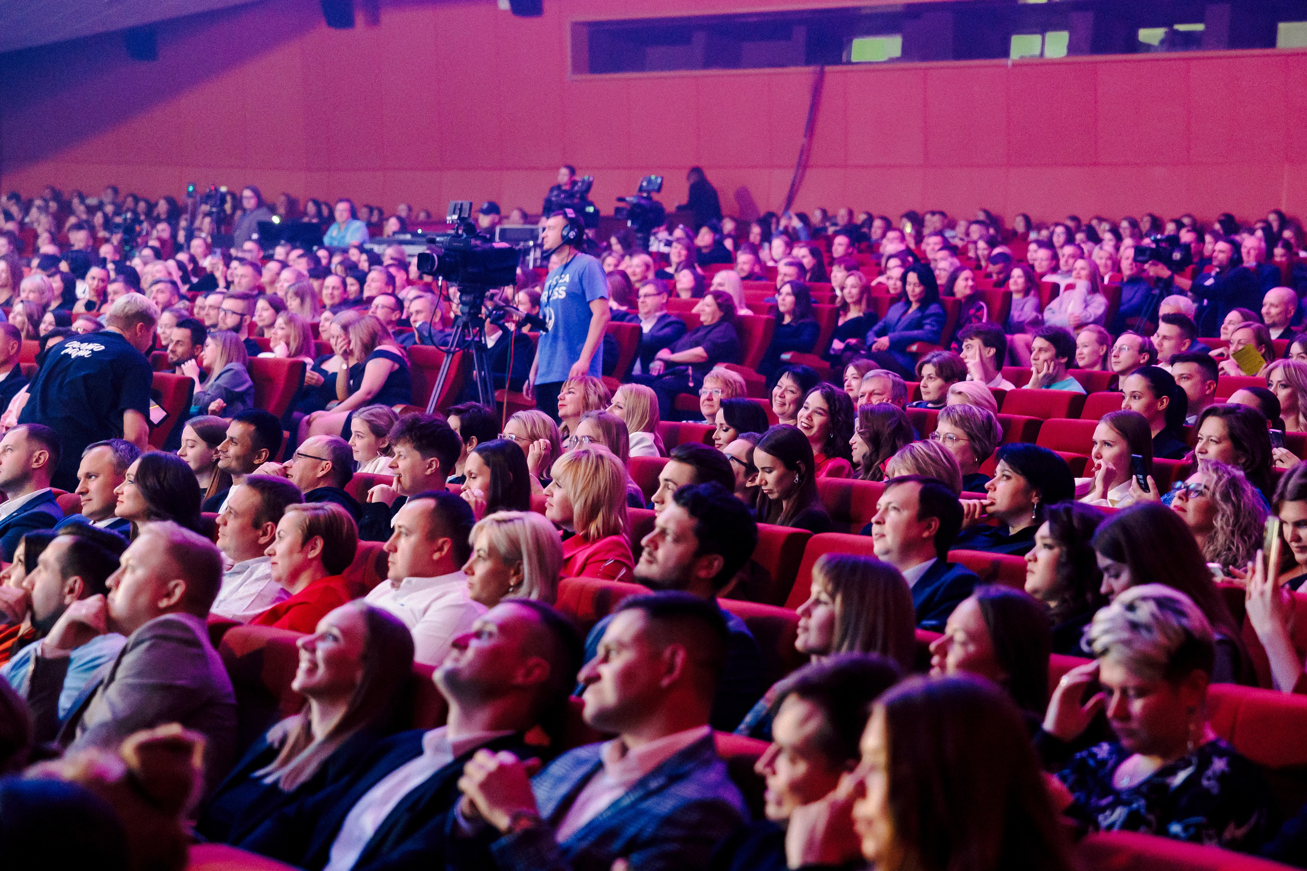 Народная премия Е1 2023. Лёшка Варзегов — фотограф