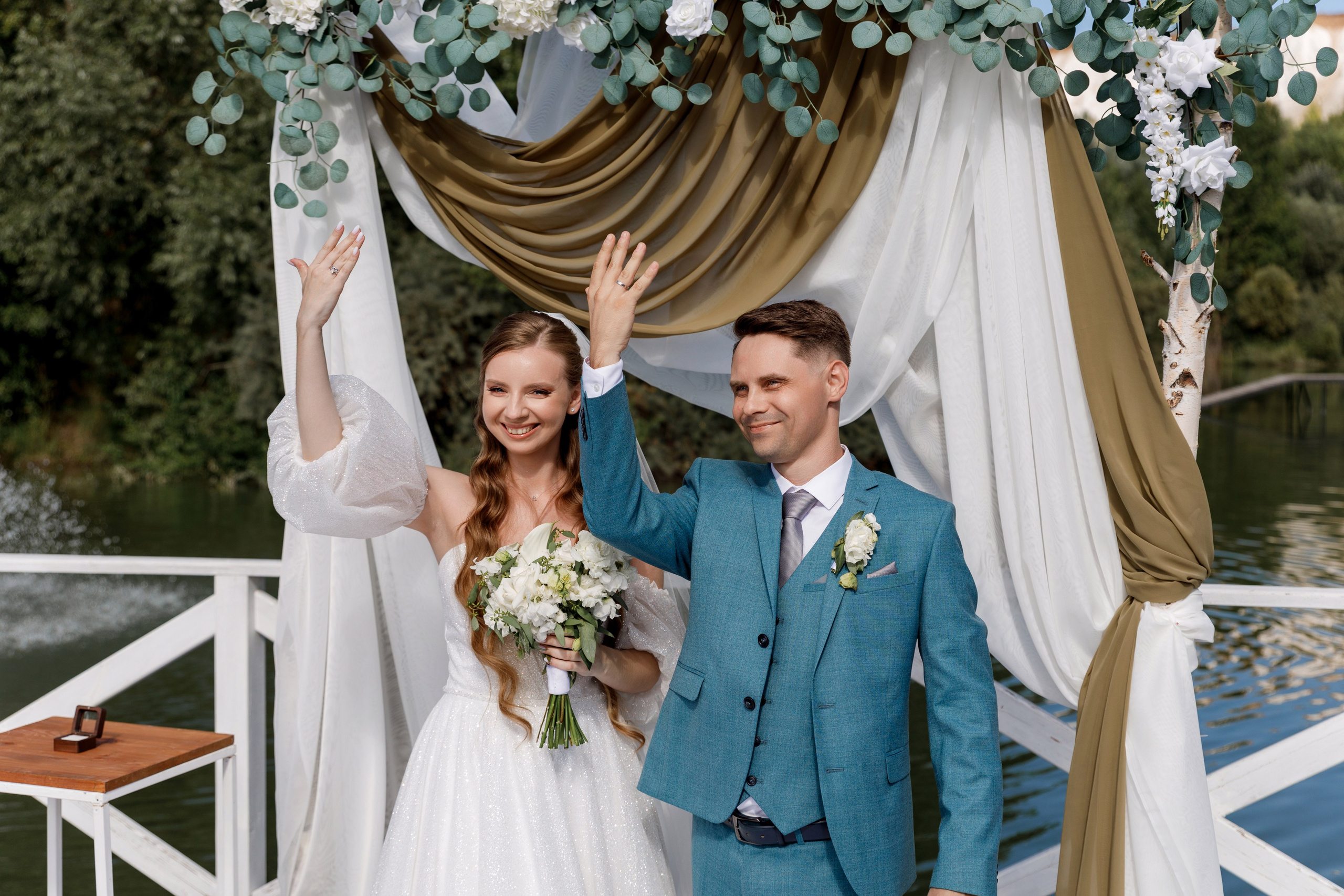 Александр и Валерия. Дорогой друг! Приветствую тебя на моем сайте!