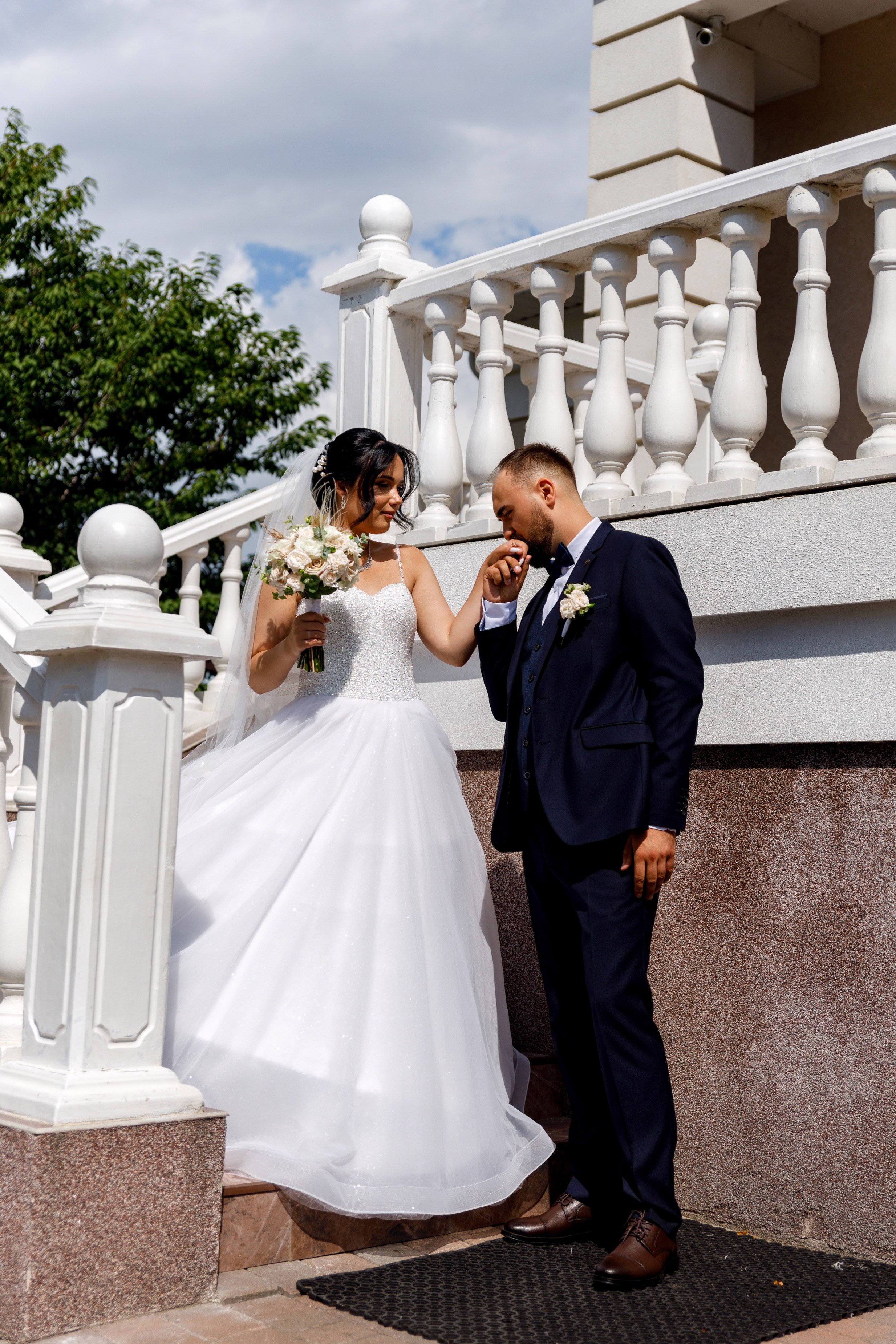 Евгений и София. Дорогой друг! Приветствую тебя на моем сайте!