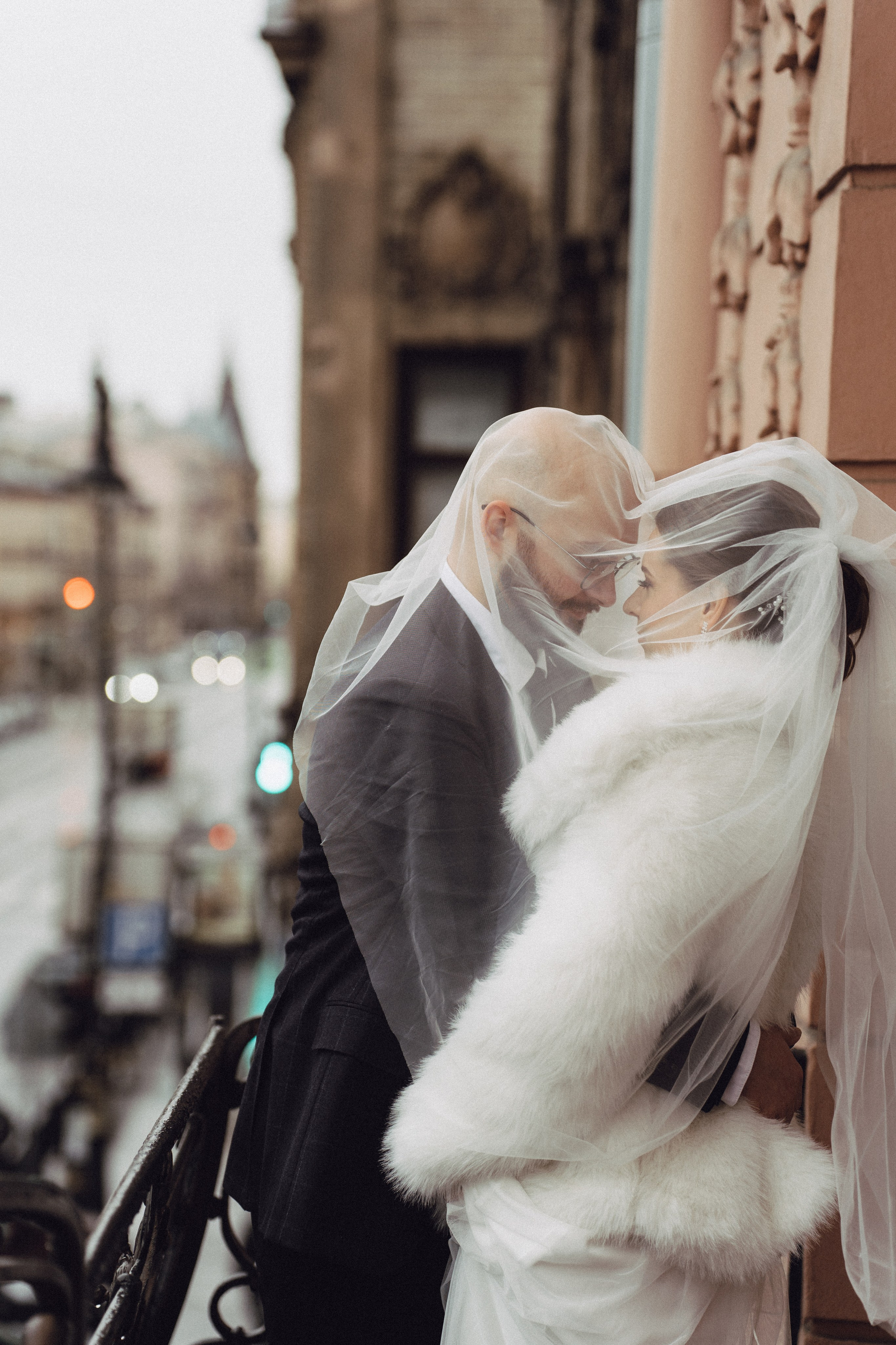 СВАДЕБНАЯ СЬЕМКА ВО ВТОРОМ ДВОРЦЕ (ДЕКАБРЬ) ТАКЖЕ СЬЕМКА В СТУДИИ НА ЧЕРНЫШЕВСКОЙ. Профессиональный фотограф, Санкт-Петербург — Виктория Богомолова