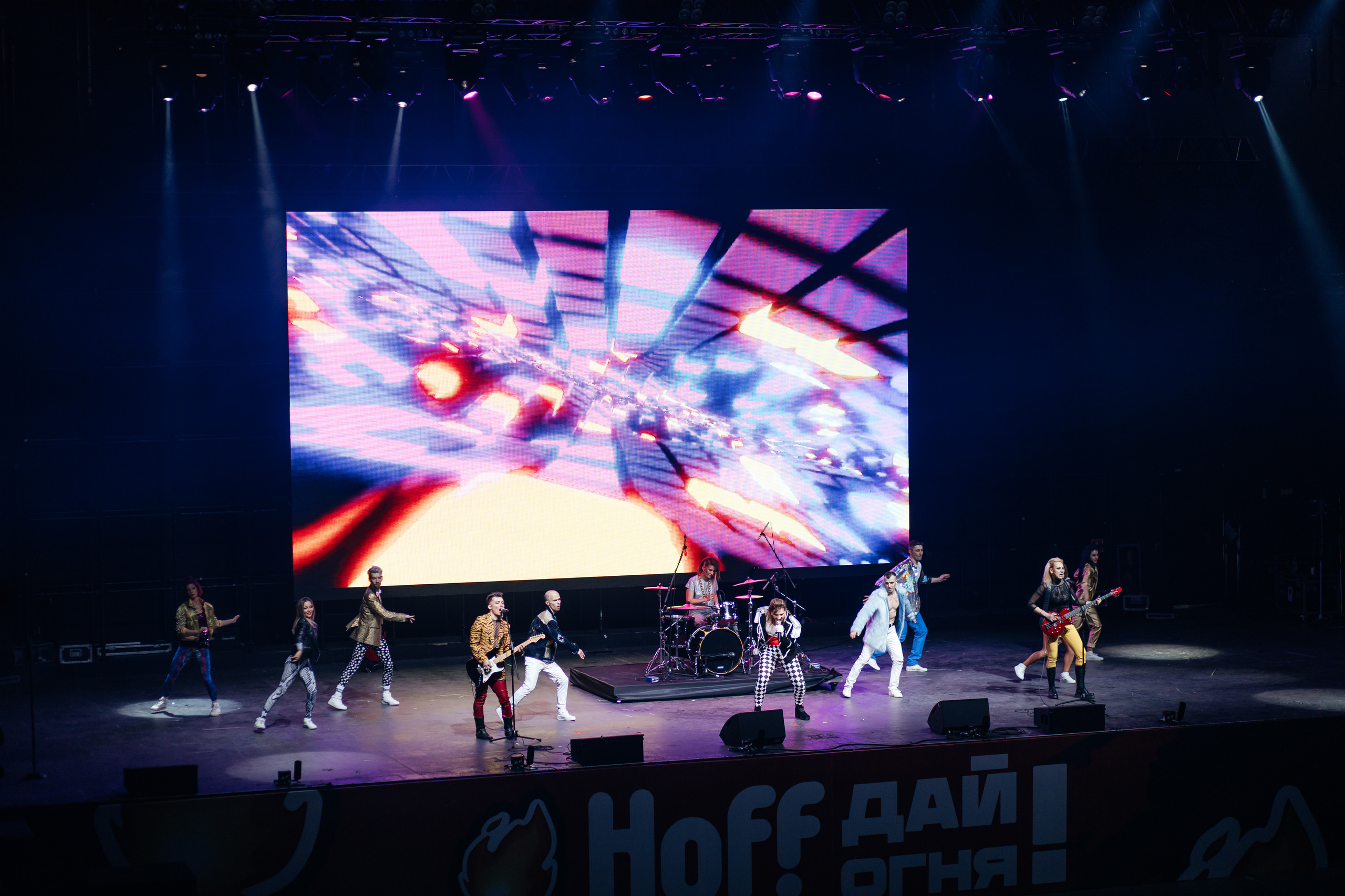 HOFF «Дай огня!». Свадебный и семейный фотограф